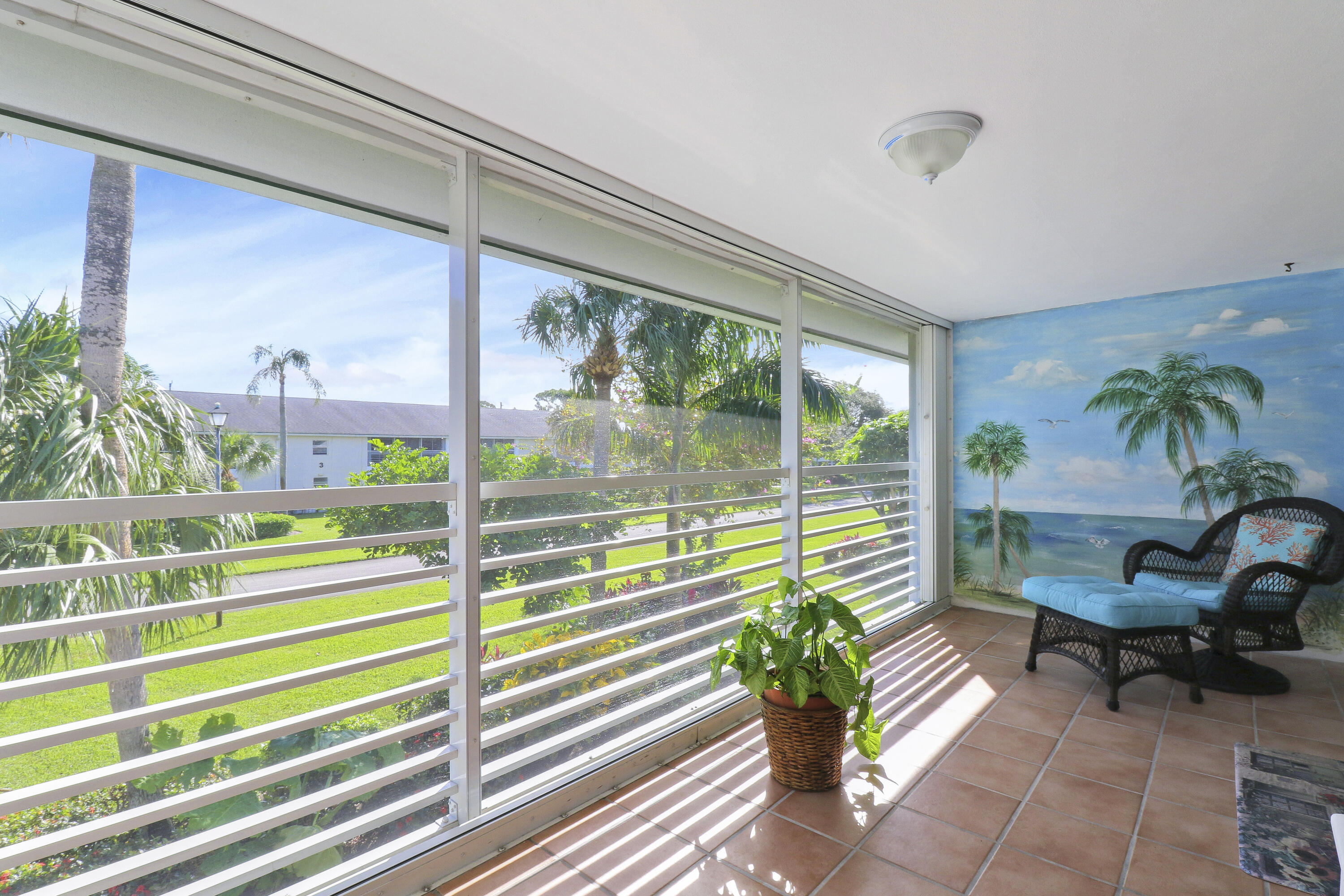 4 Garden Street 207n