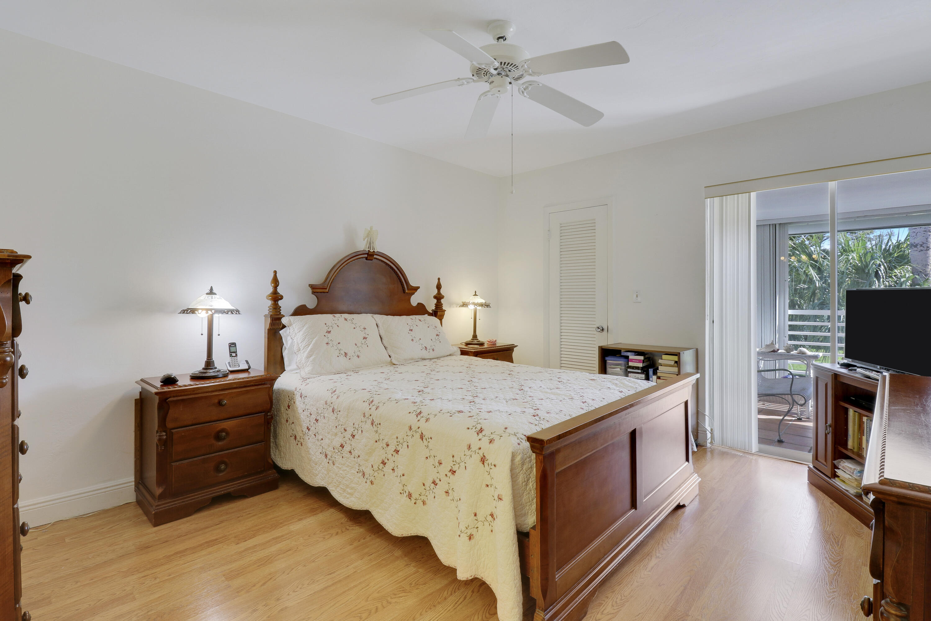 4 Garden Street 207n
