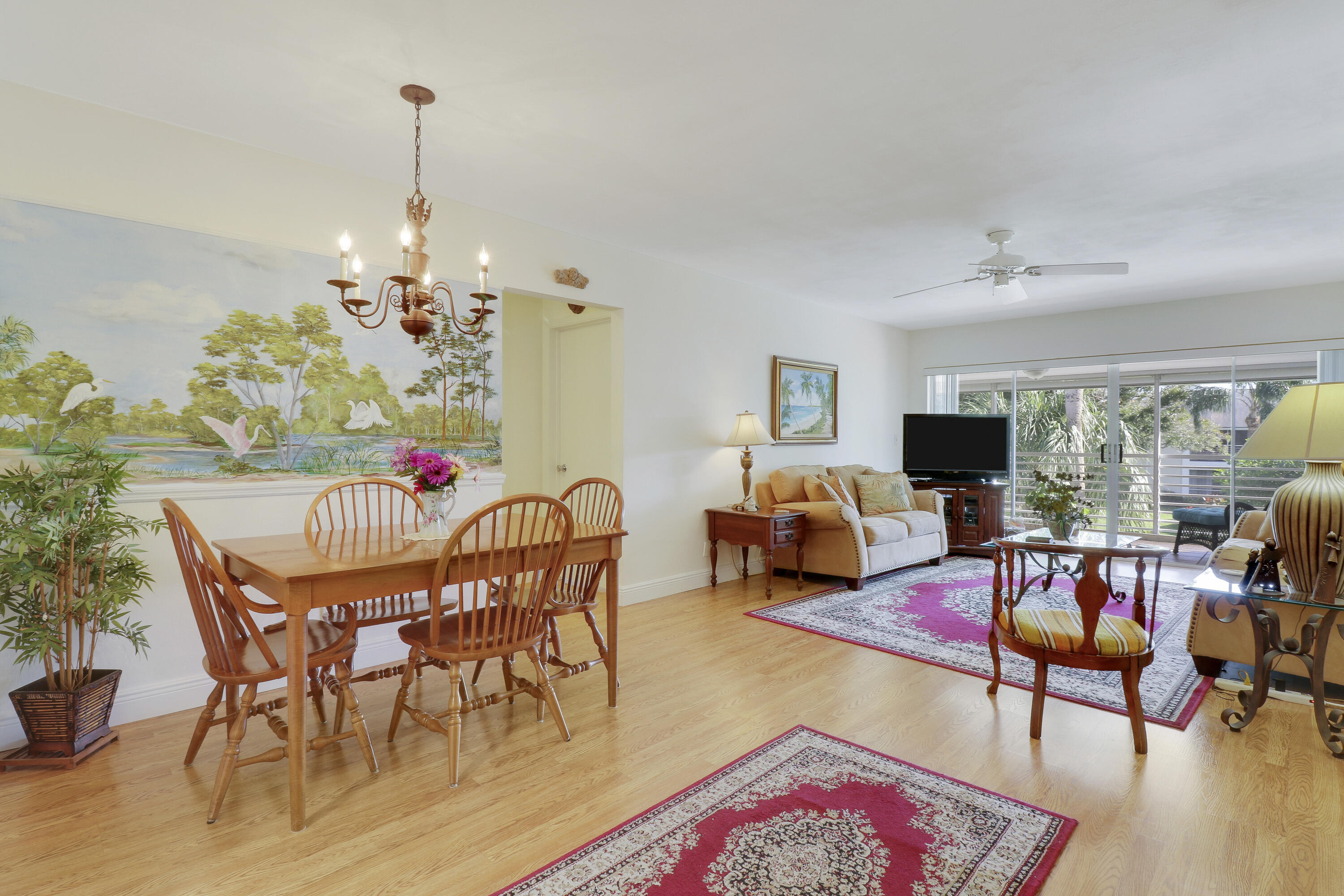4 Garden Street 207n