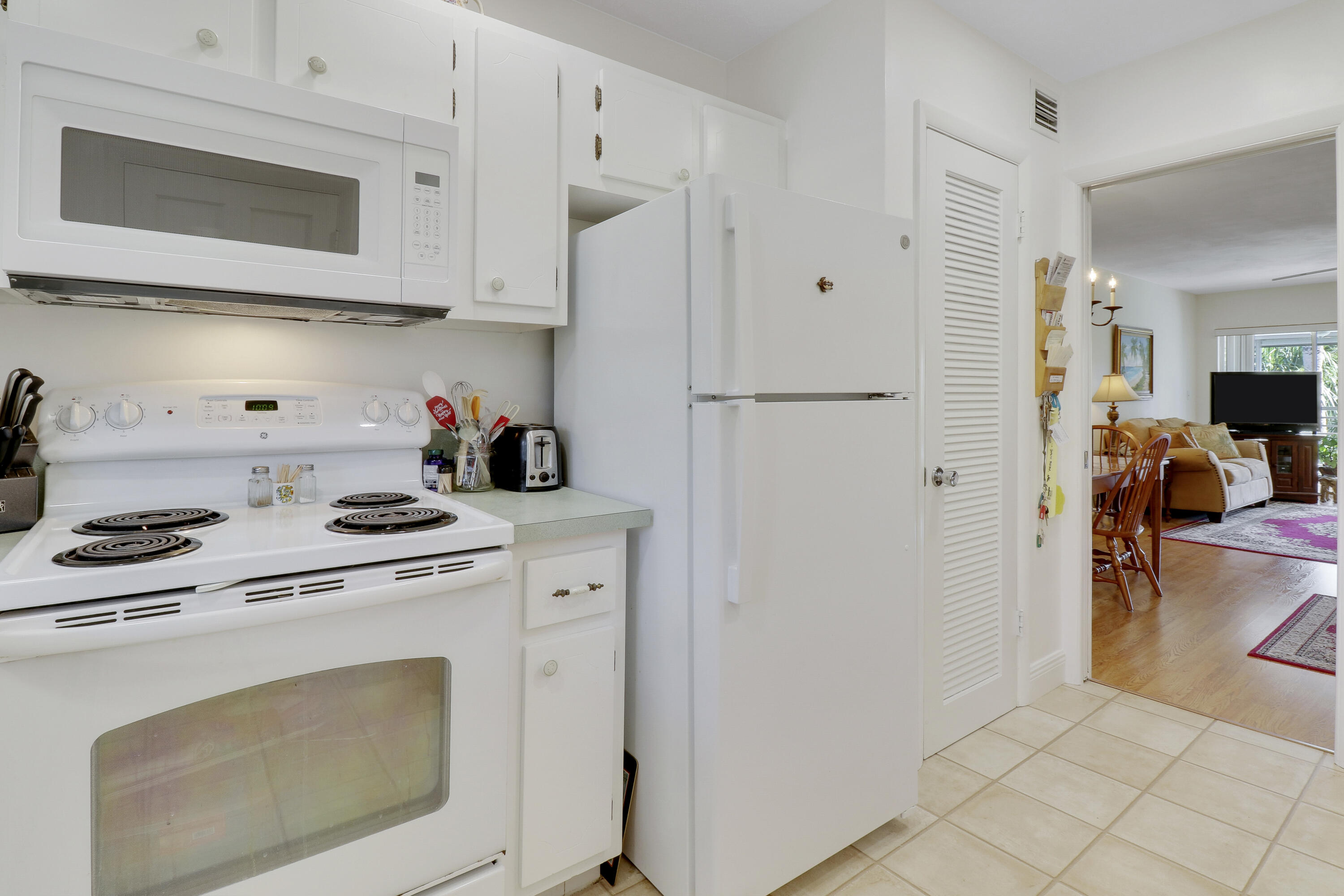 4 Garden Street 207n
