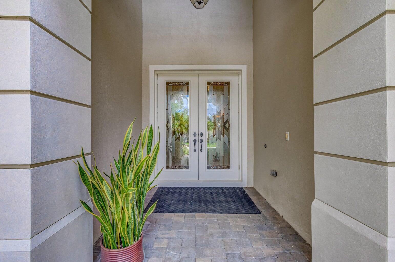 196 Carina Drive