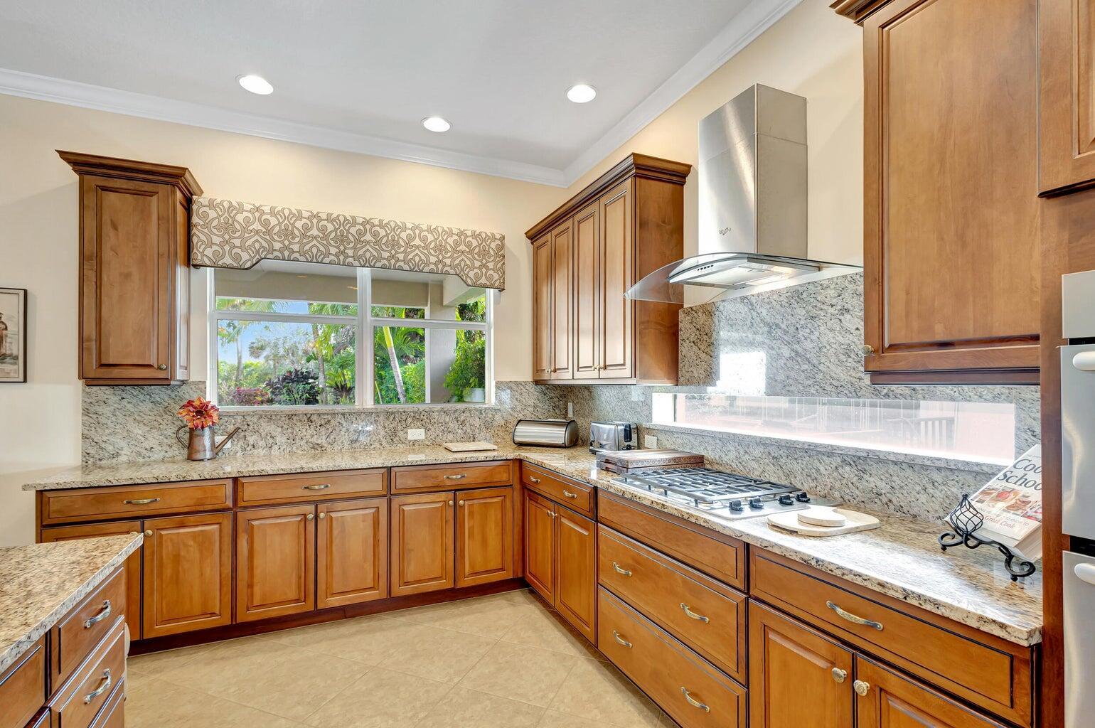 196 Carina Drive