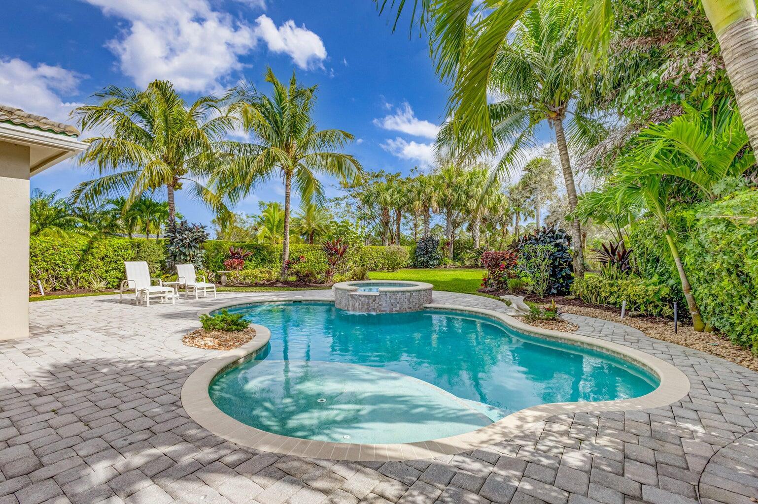 196 Carina Drive