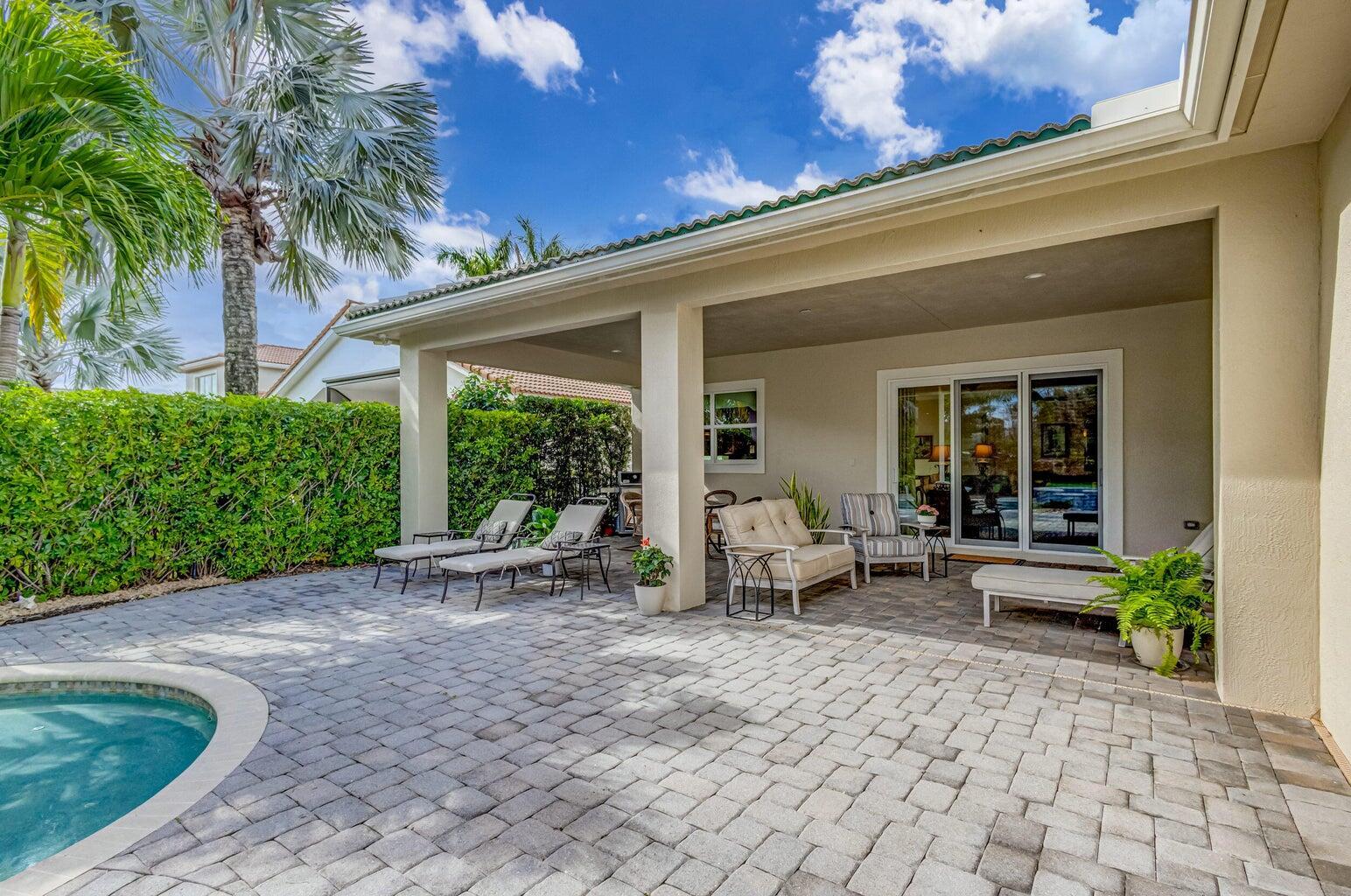 196 Carina Drive