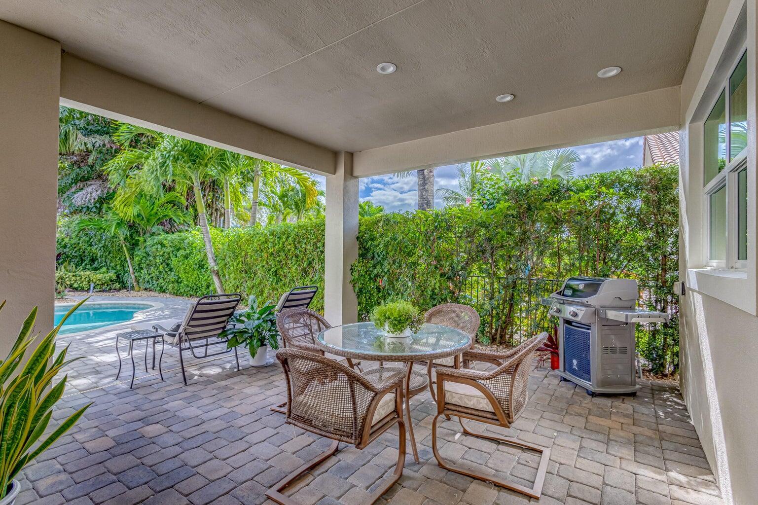 196 Carina Drive