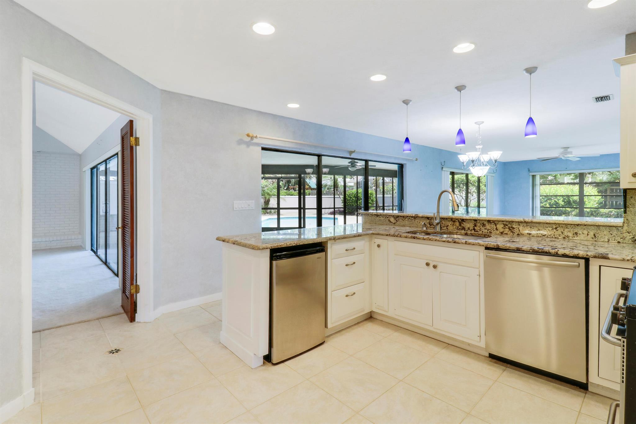 316 River Drive