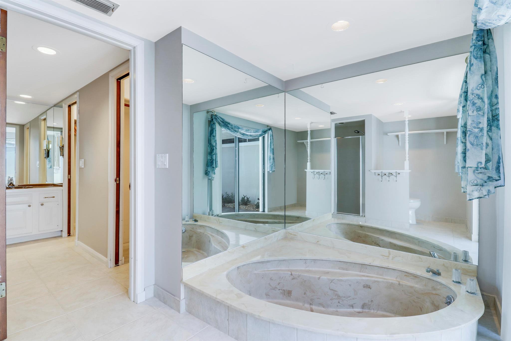 316 River Drive
