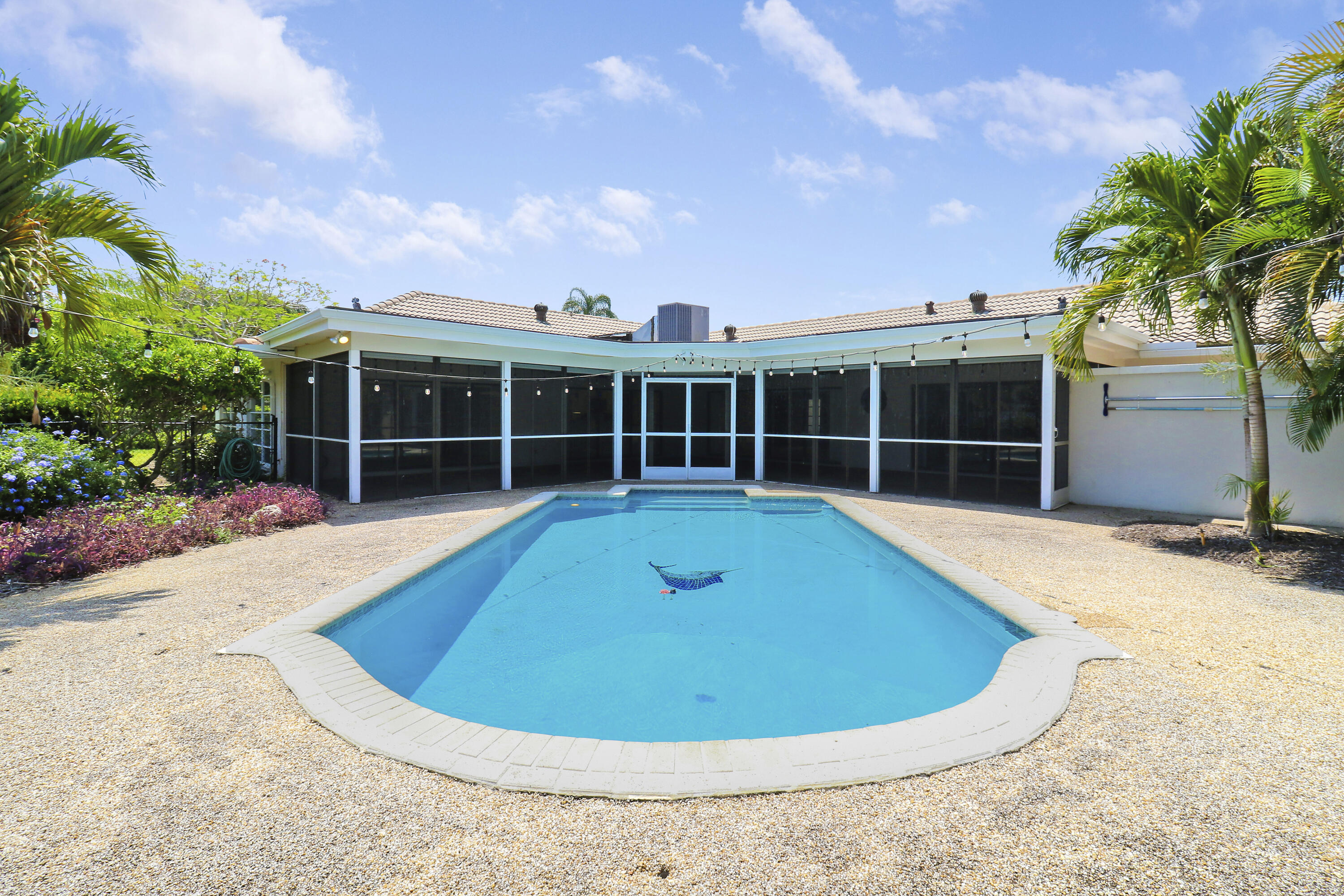 316 River Drive