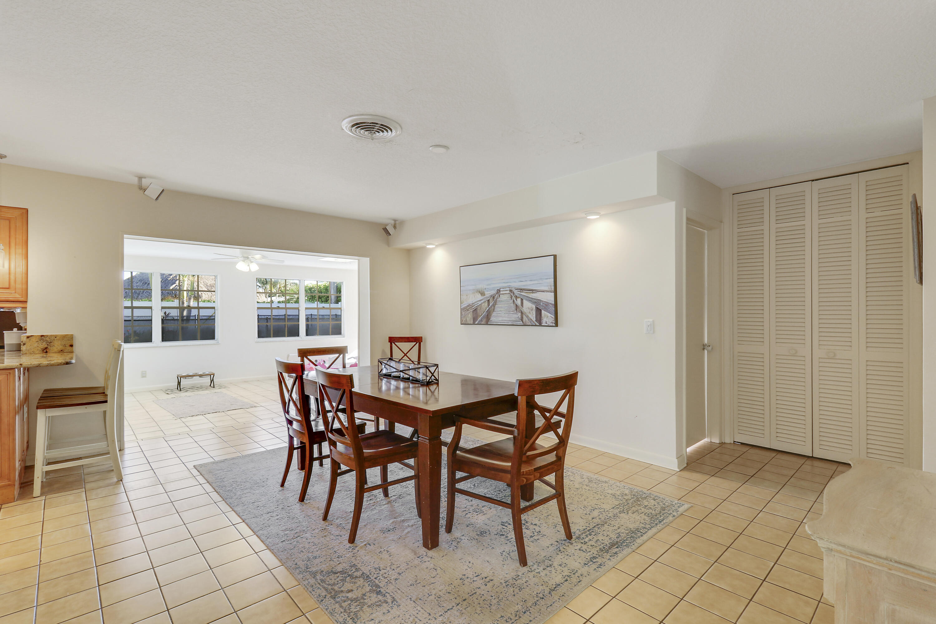 131 Cruiser Road S