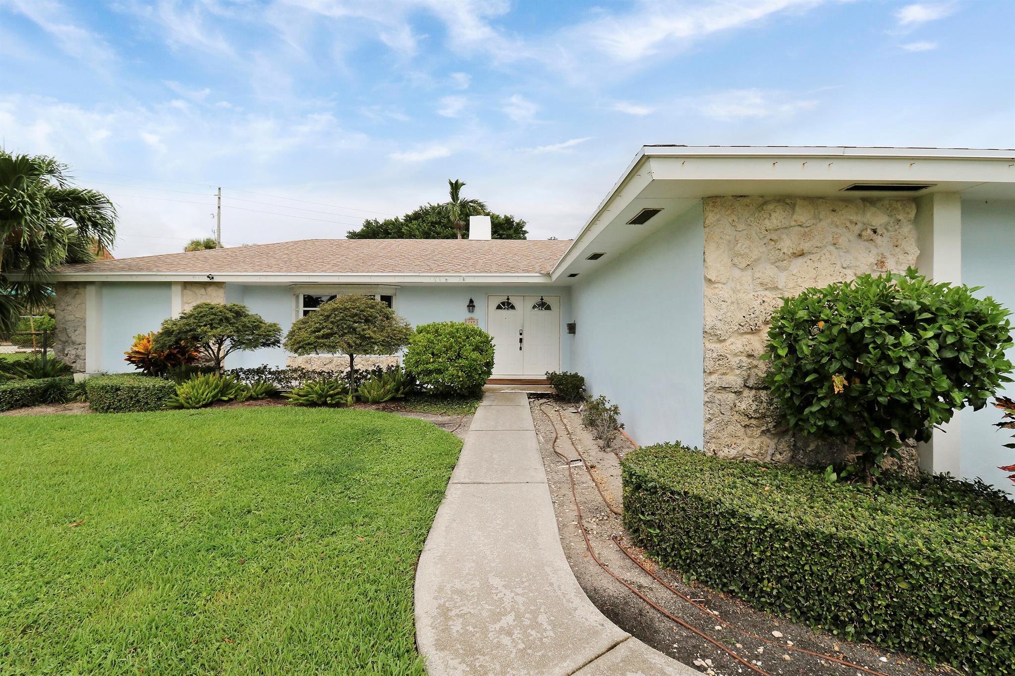 749 Cruiser Road N