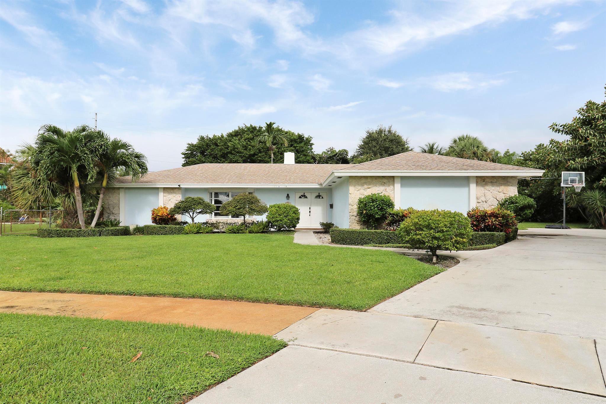 749 Cruiser Road N