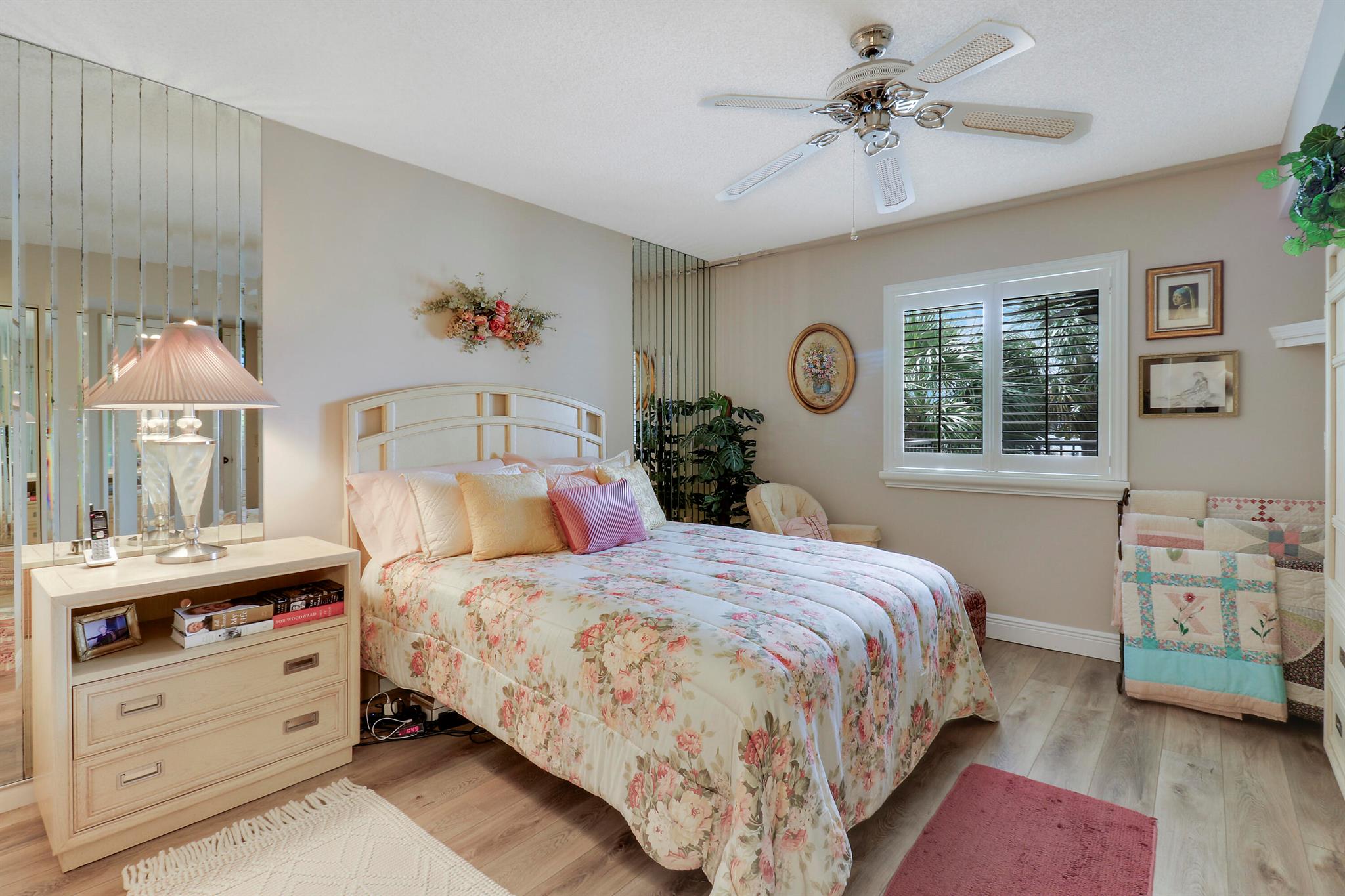 601 Seafarer Circle 301