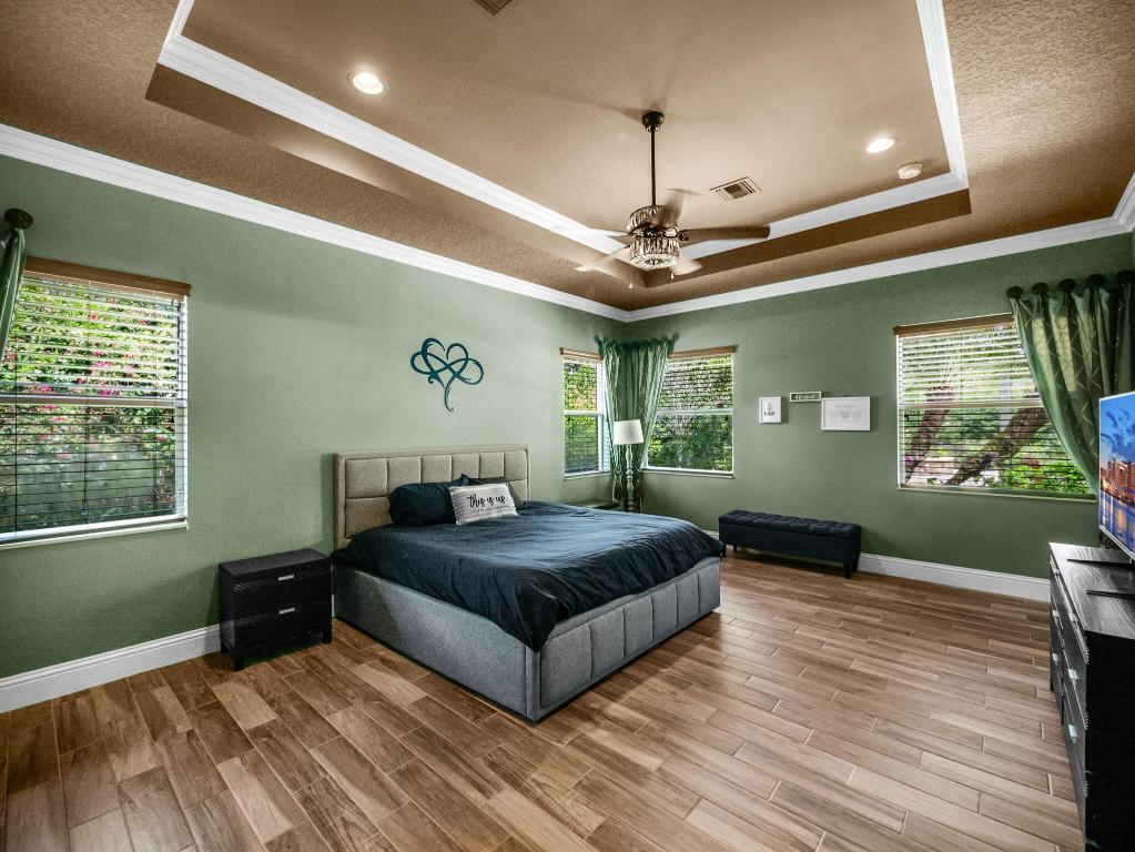 761 SW Canoe Creek Terrace