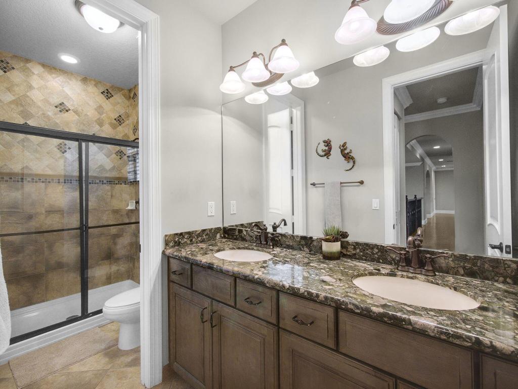 761 SW Canoe Creek Terrace