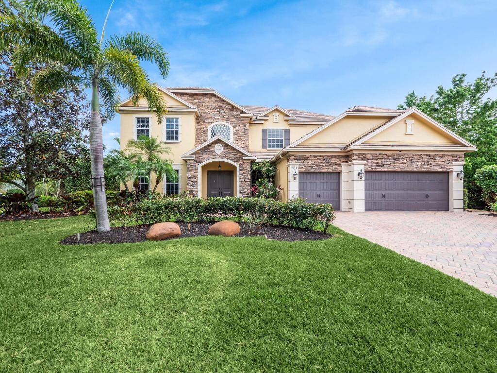 761 SW Canoe Creek Terrace