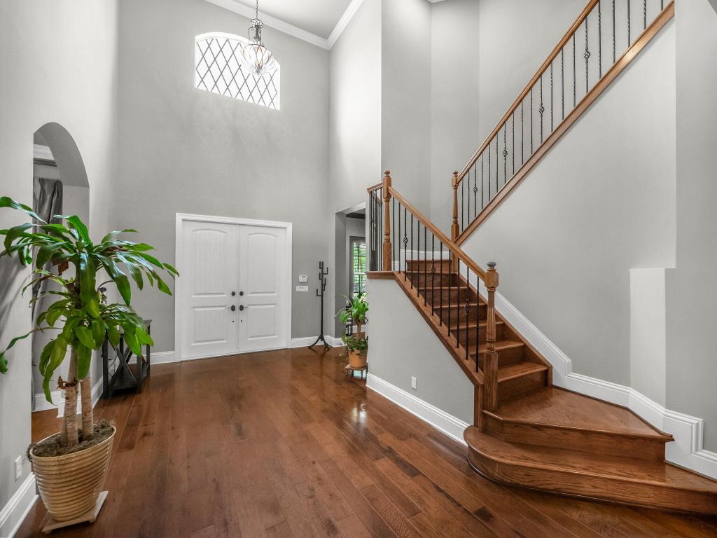 761 SW Canoe Creek Terrace