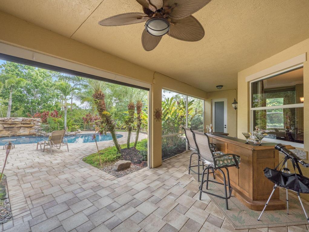 761 SW Canoe Creek Terrace