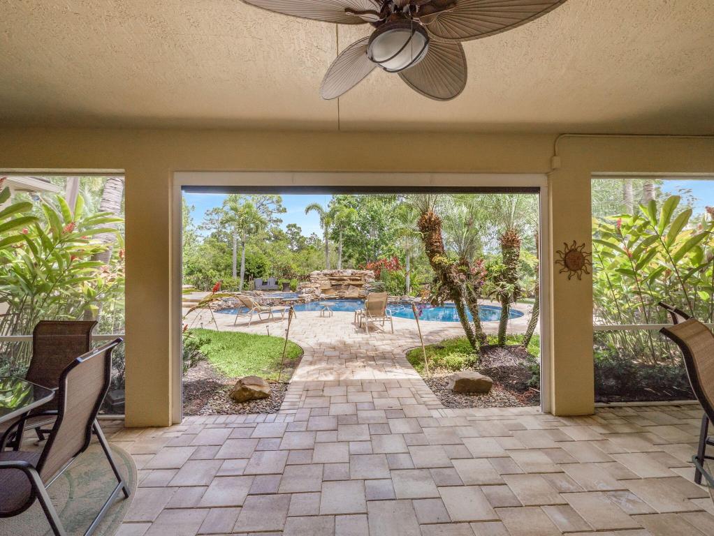 761 SW Canoe Creek Terrace