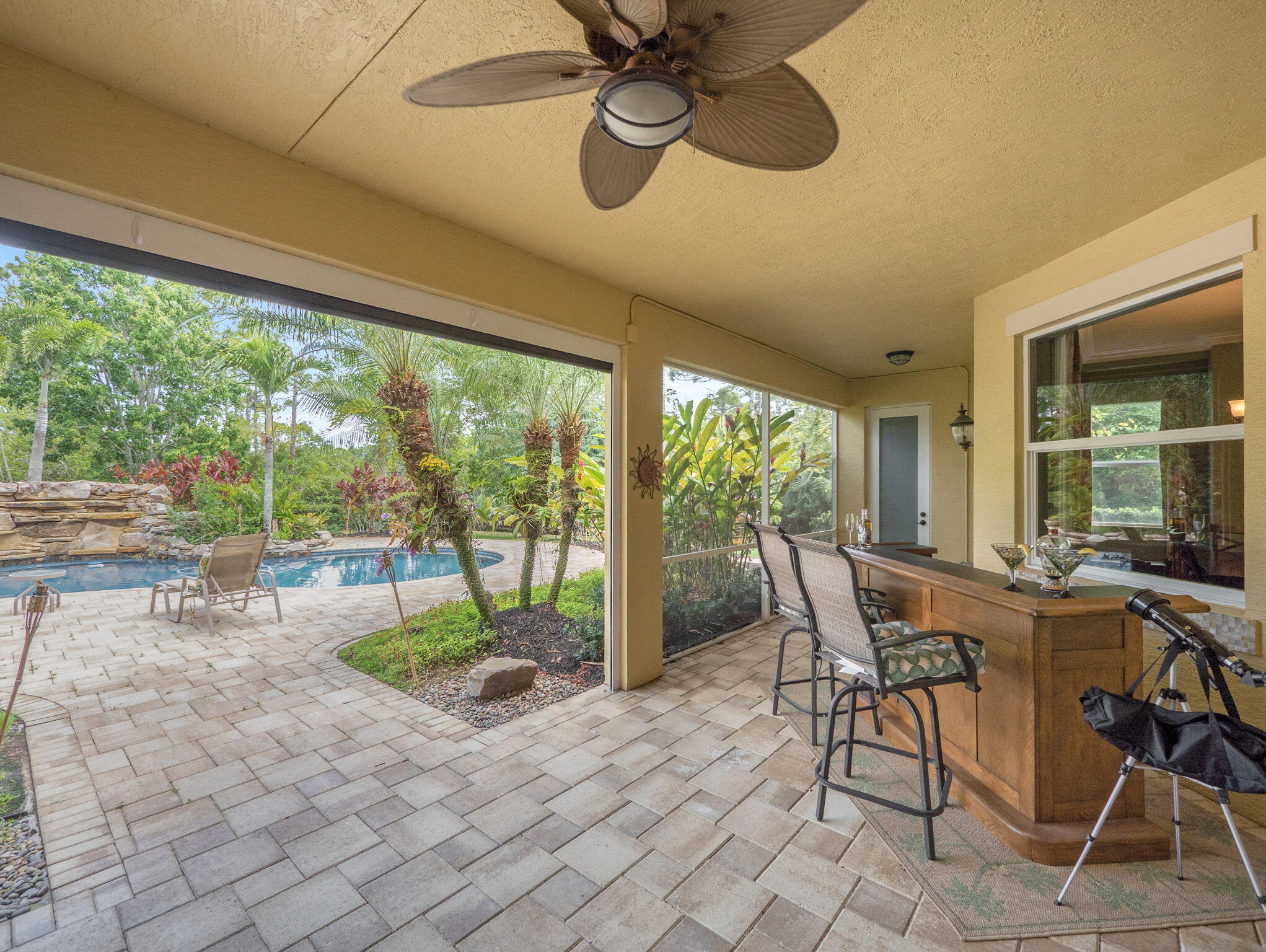 761 SW Canoe Creek Terrace