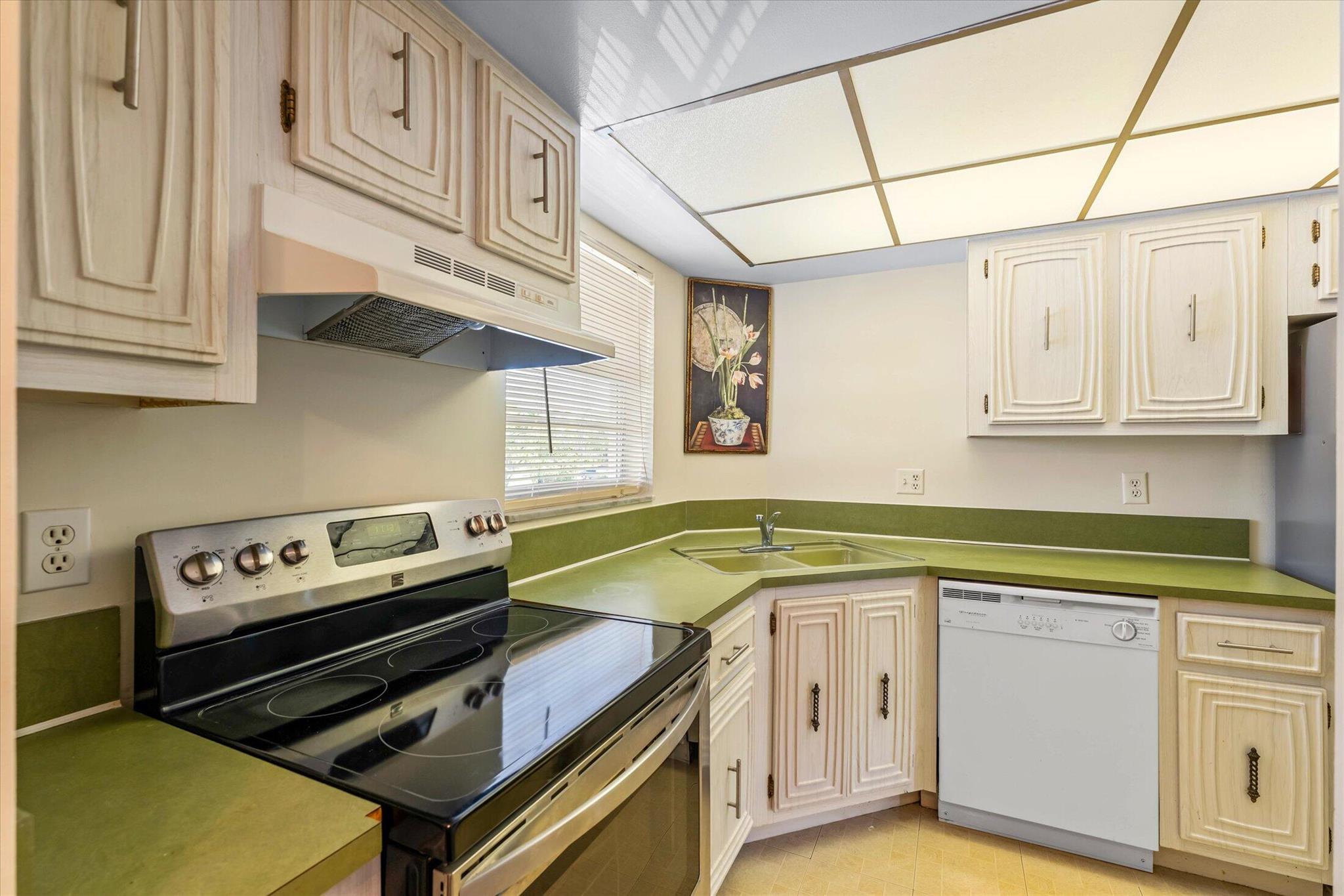 18081 SE Country Club Drive 130