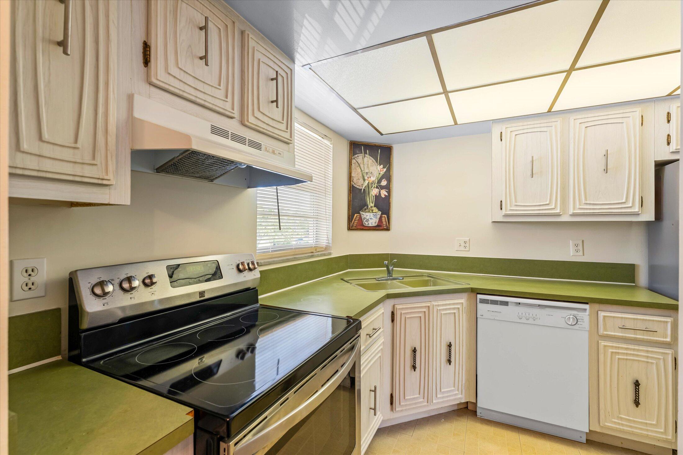 18081 SE Country Club Drive 130