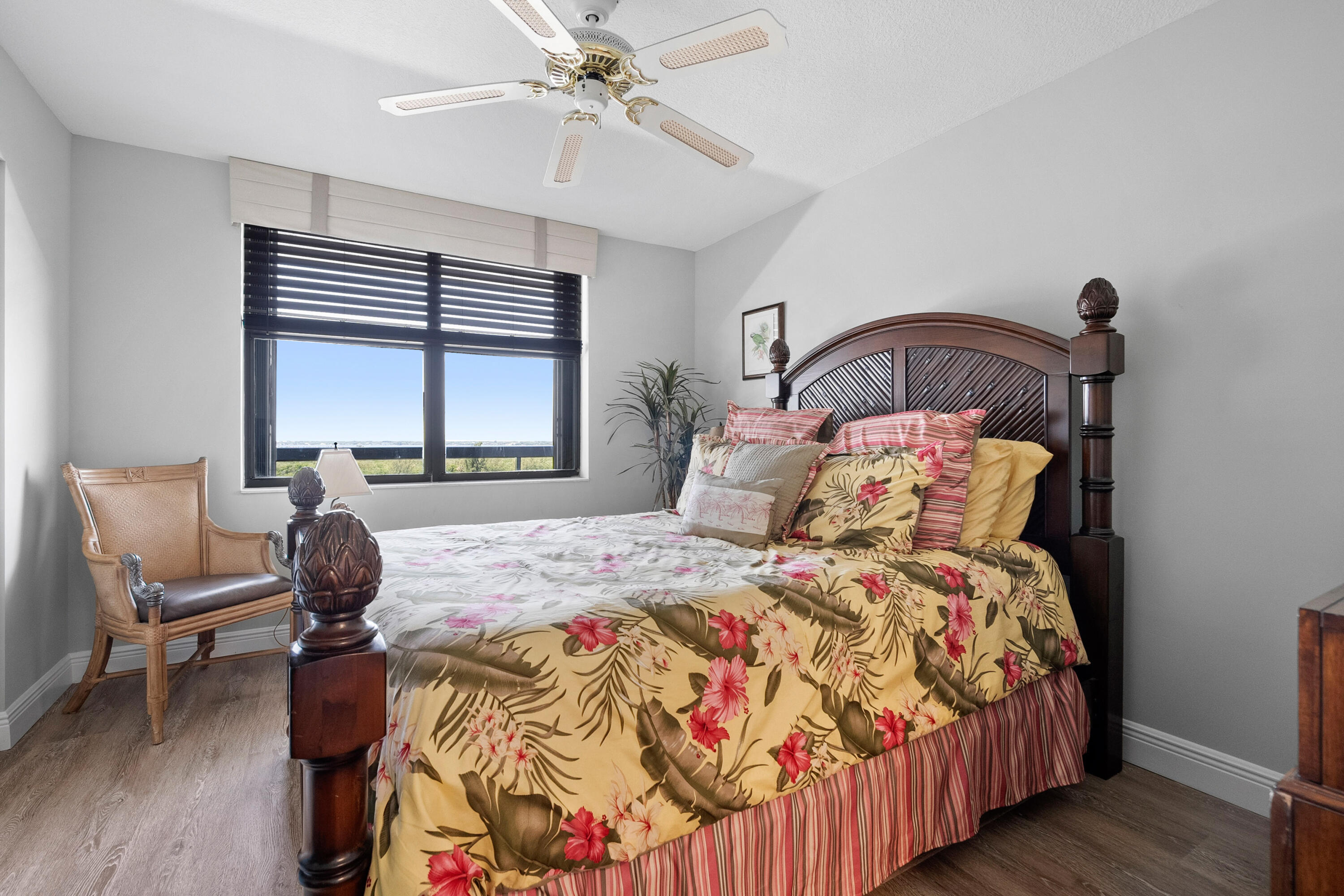 8800 S Ocean Drive 1003