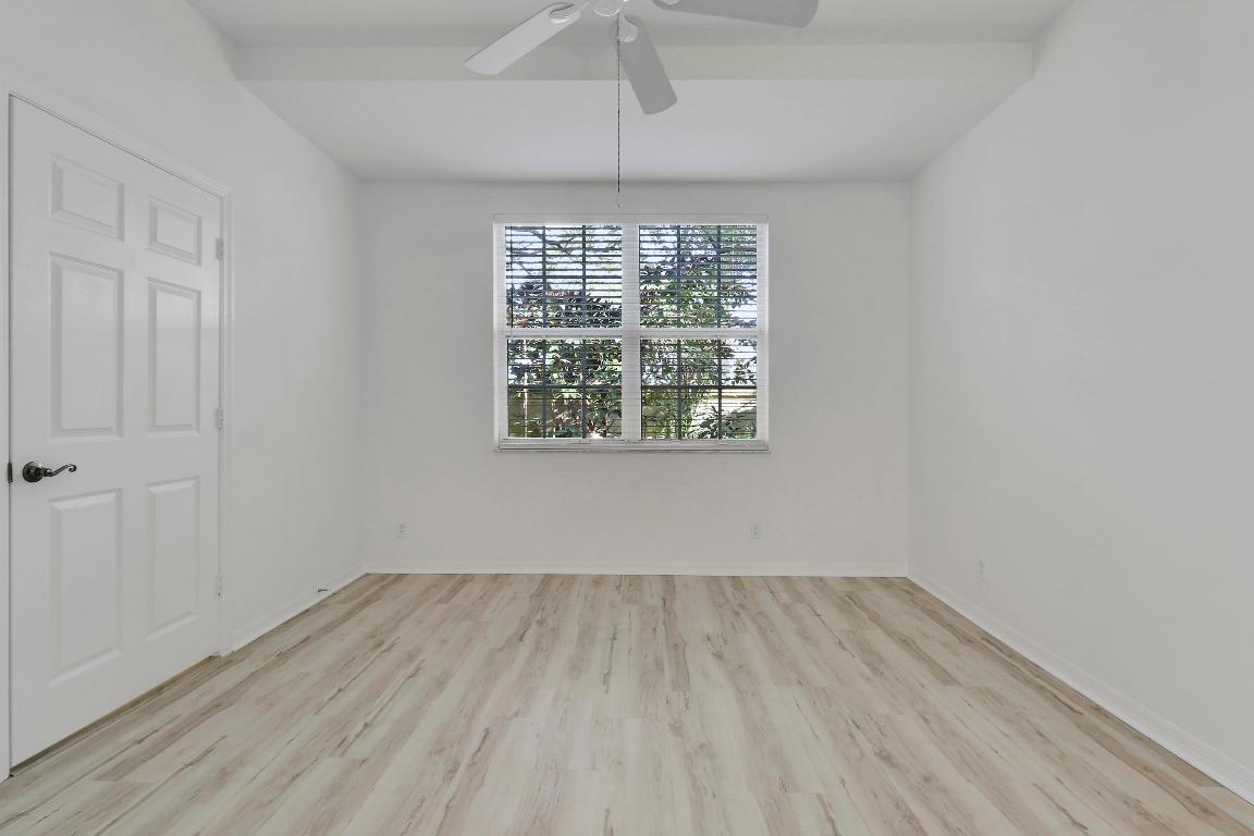 110 Lighthouse Circle A