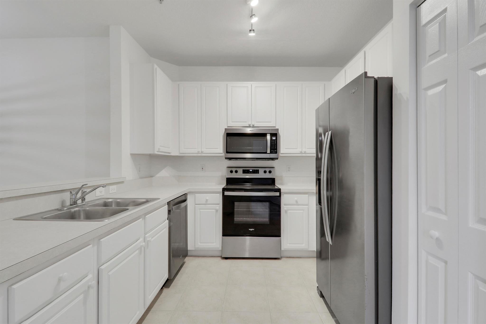 110 Lighthouse Circle A