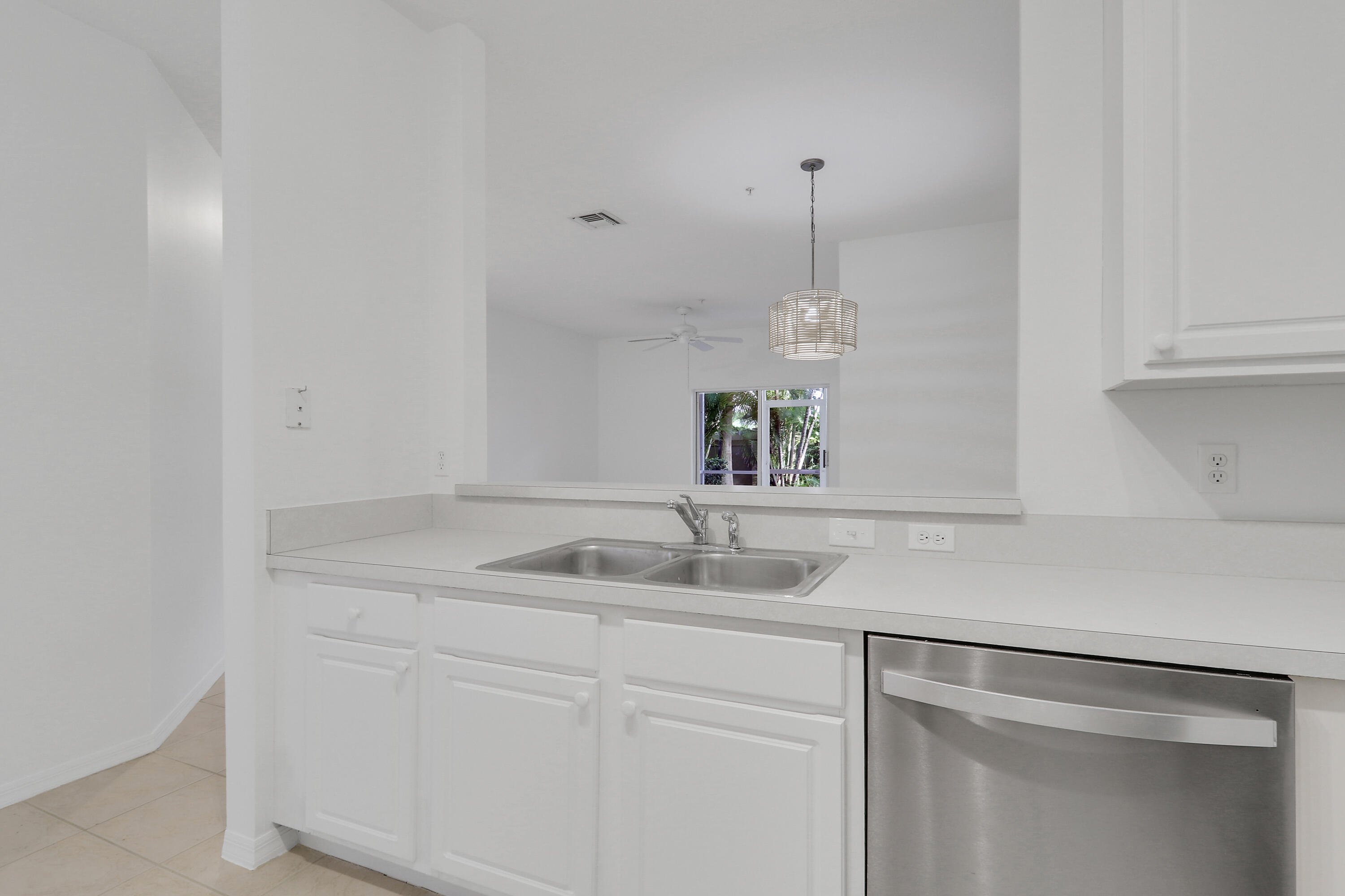 110 Lighthouse Circle A