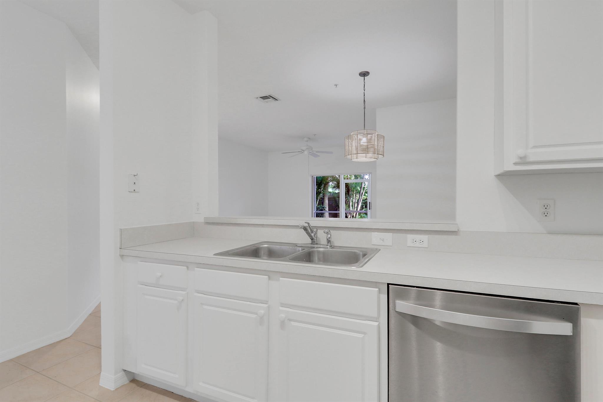 110 Lighthouse Circle A