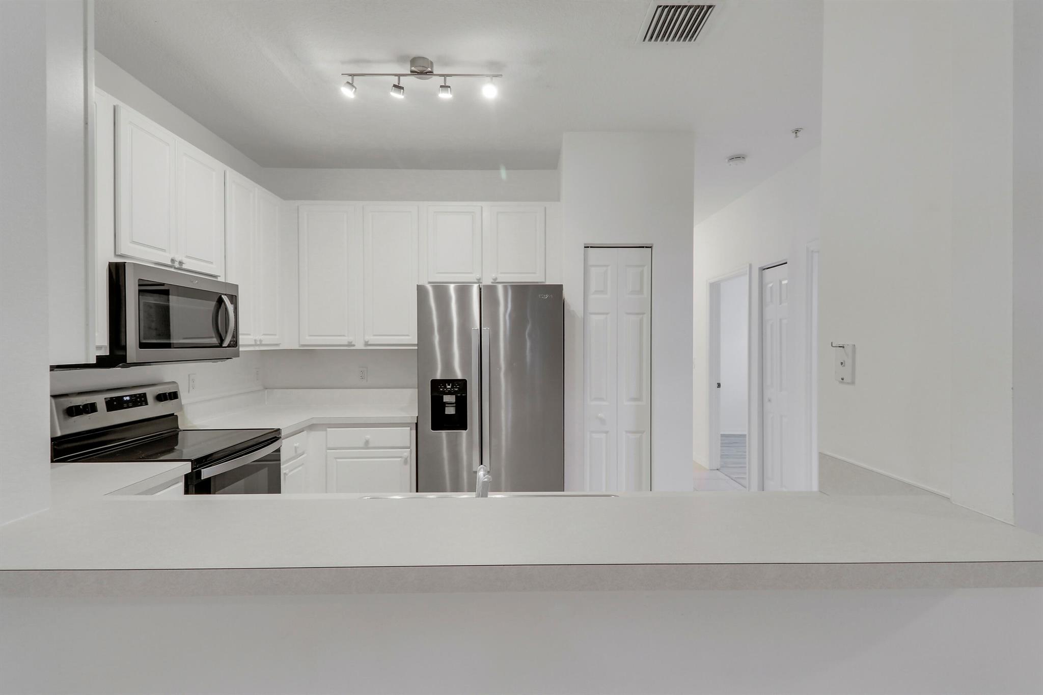 110 Lighthouse Circle A