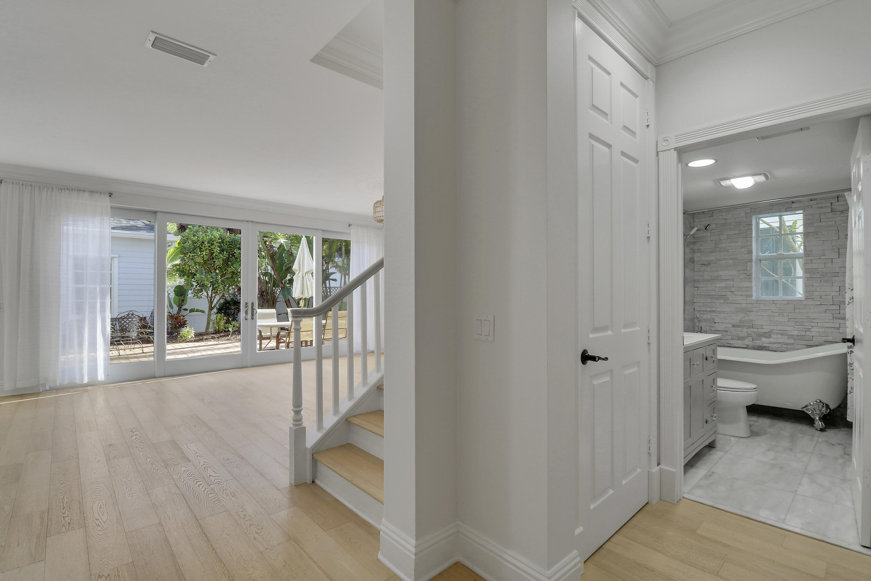 329 Sweet Bay Circle