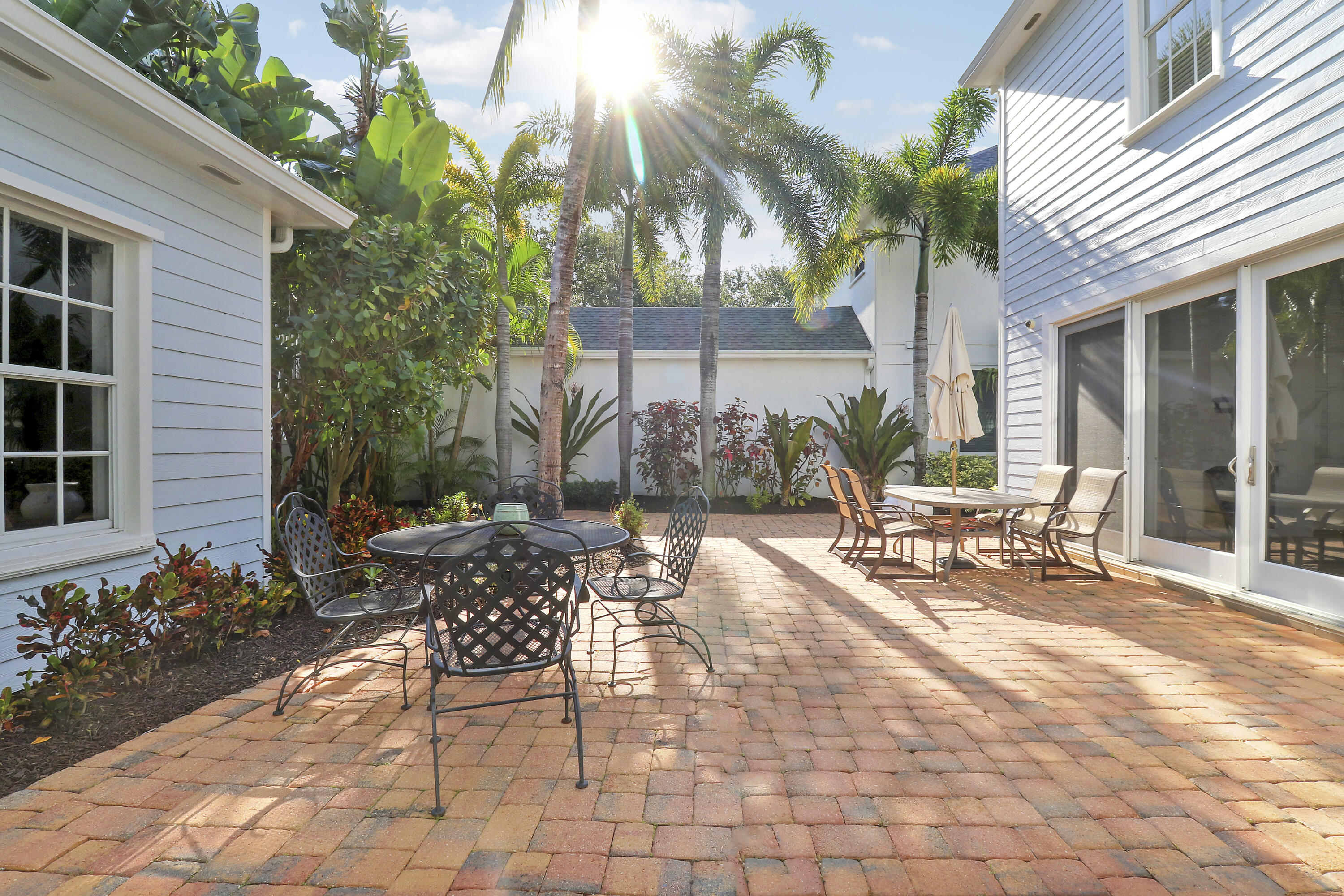 329 Sweet Bay Circle