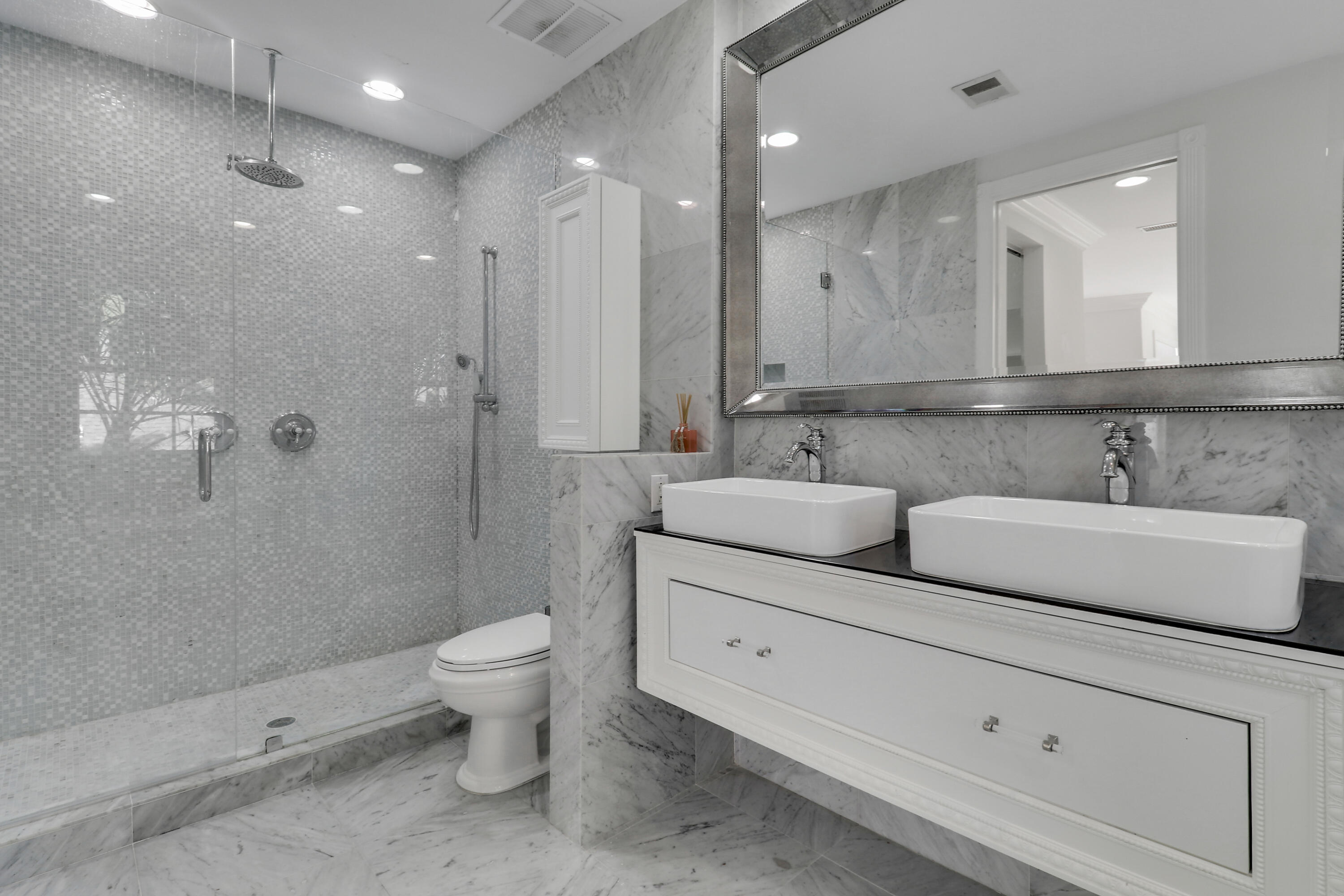 329 Sweet Bay Circle