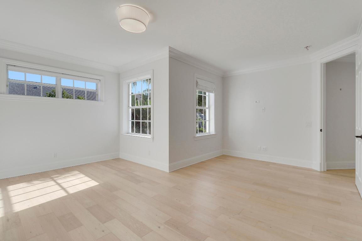 329 Sweet Bay Circle