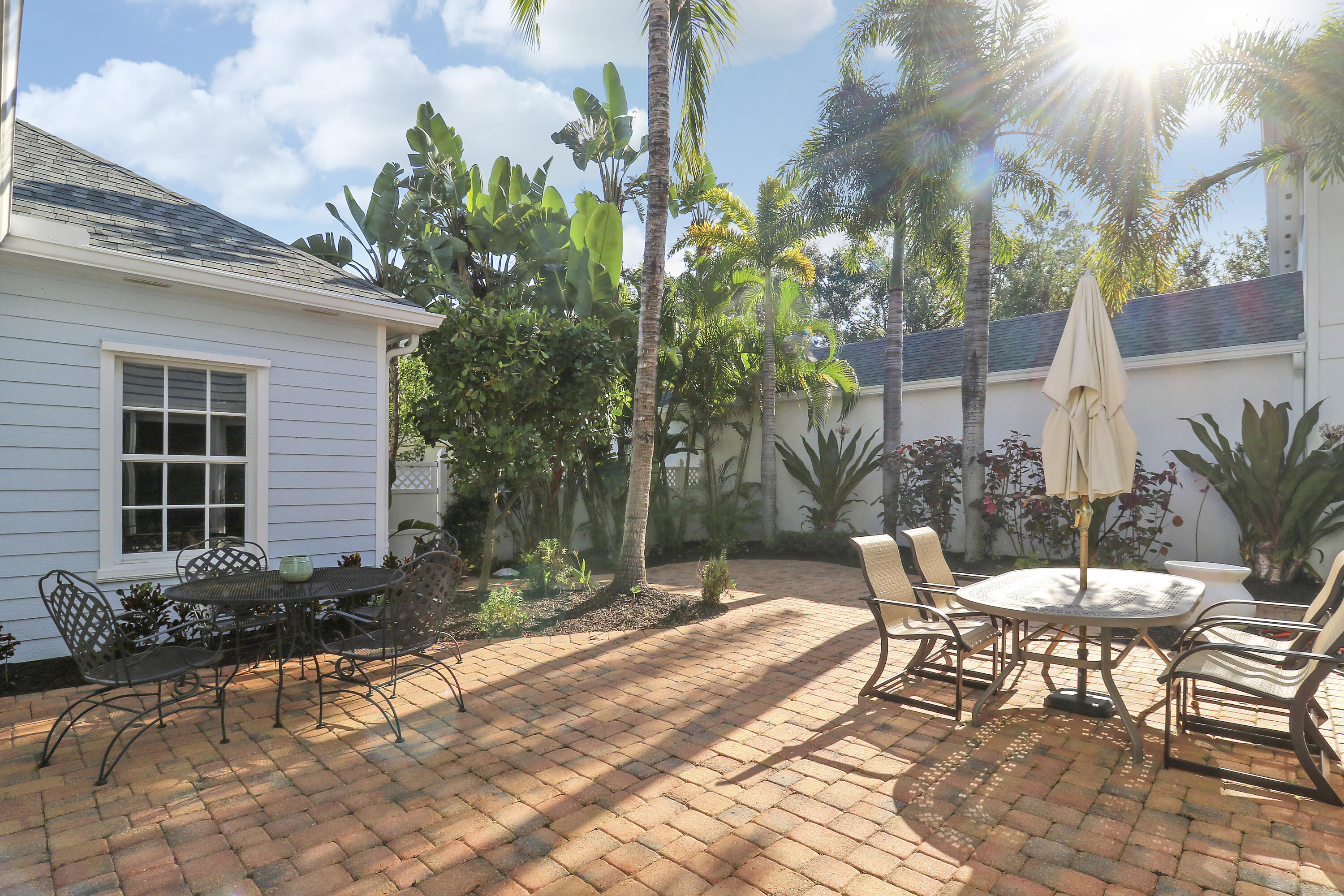 329 Sweet Bay Circle