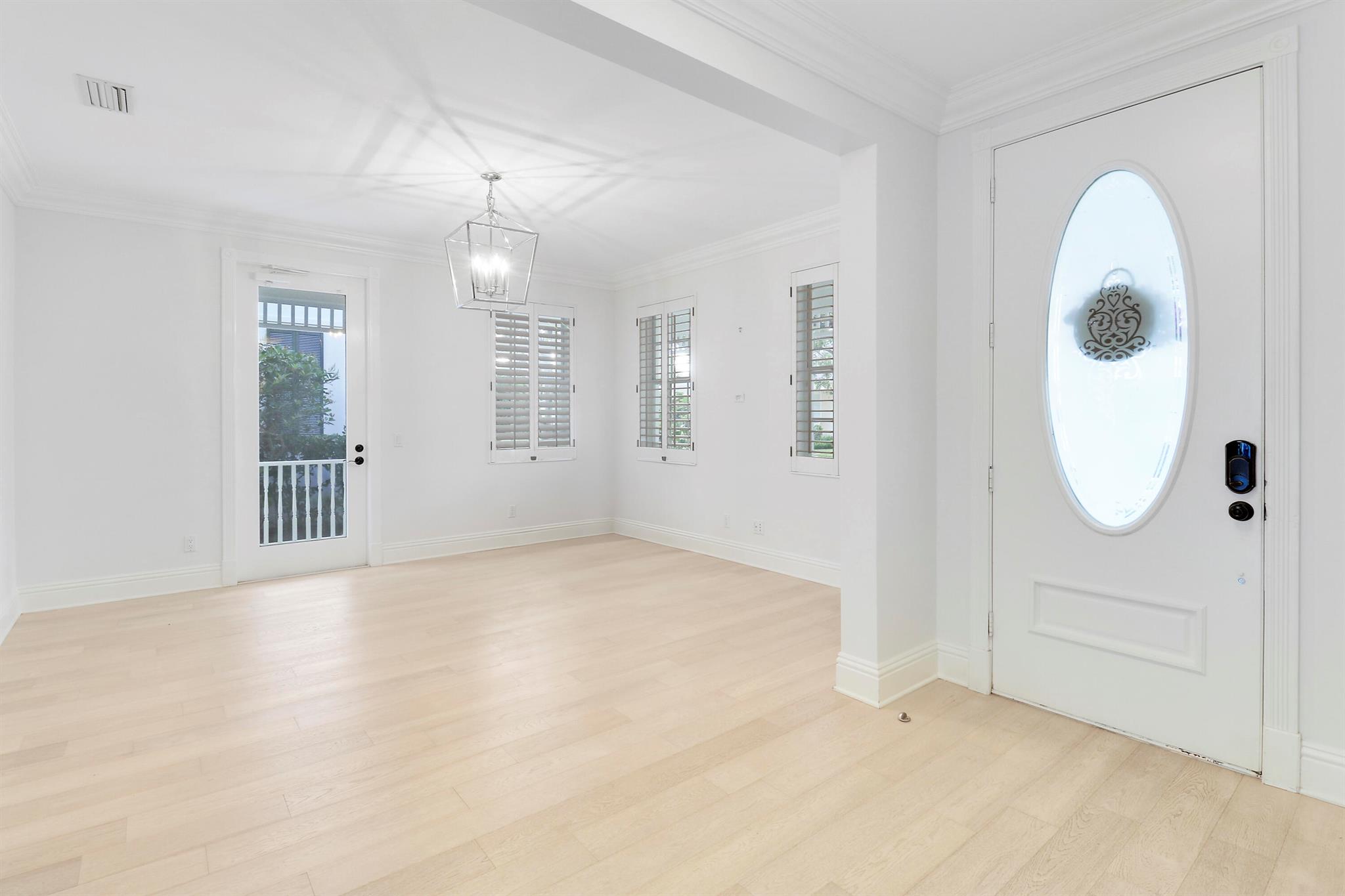 329 Sweet Bay Circle