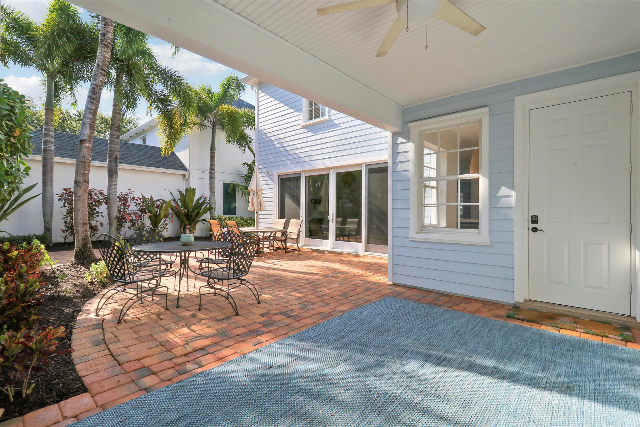 329 Sweet Bay Circle