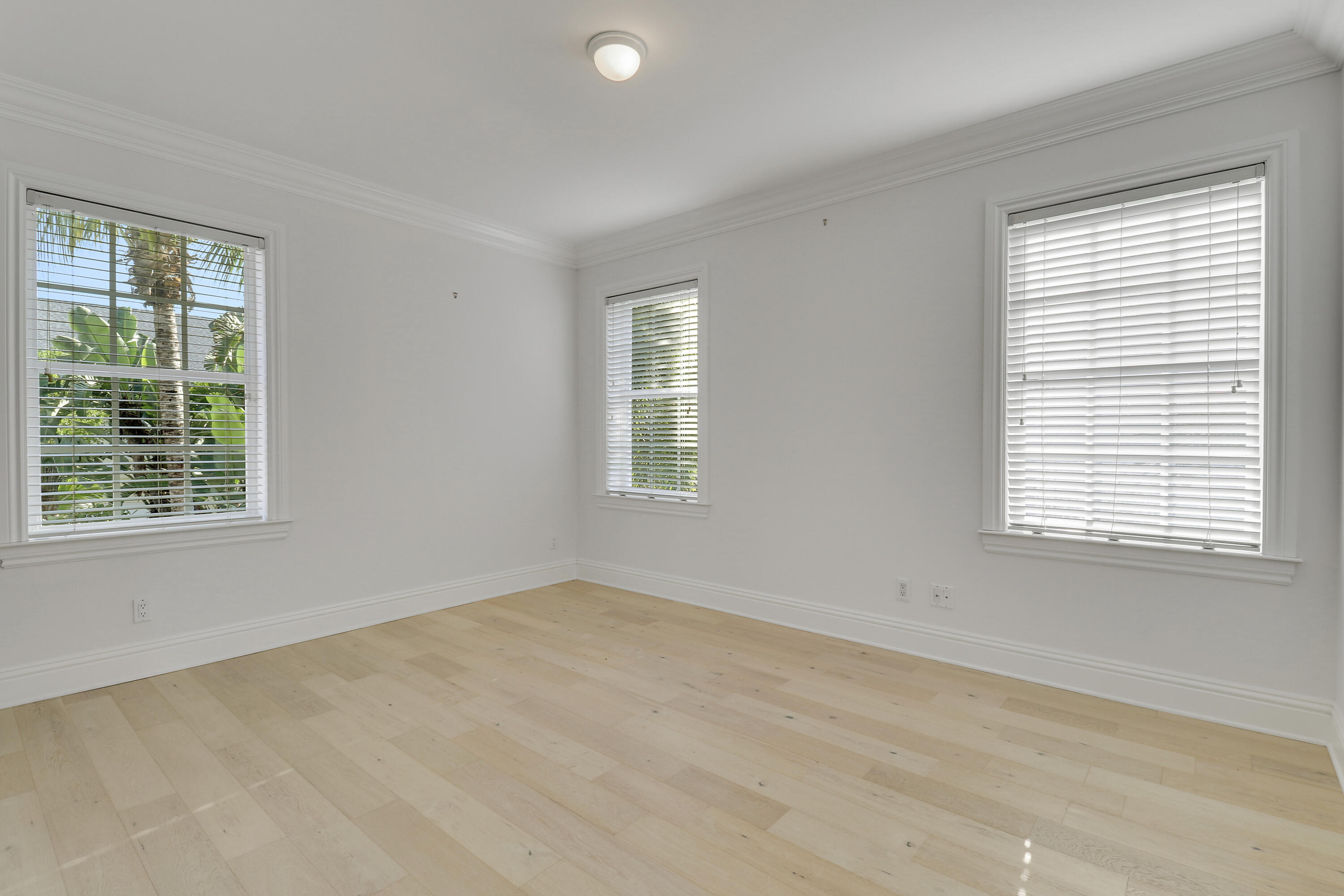 329 Sweet Bay Circle