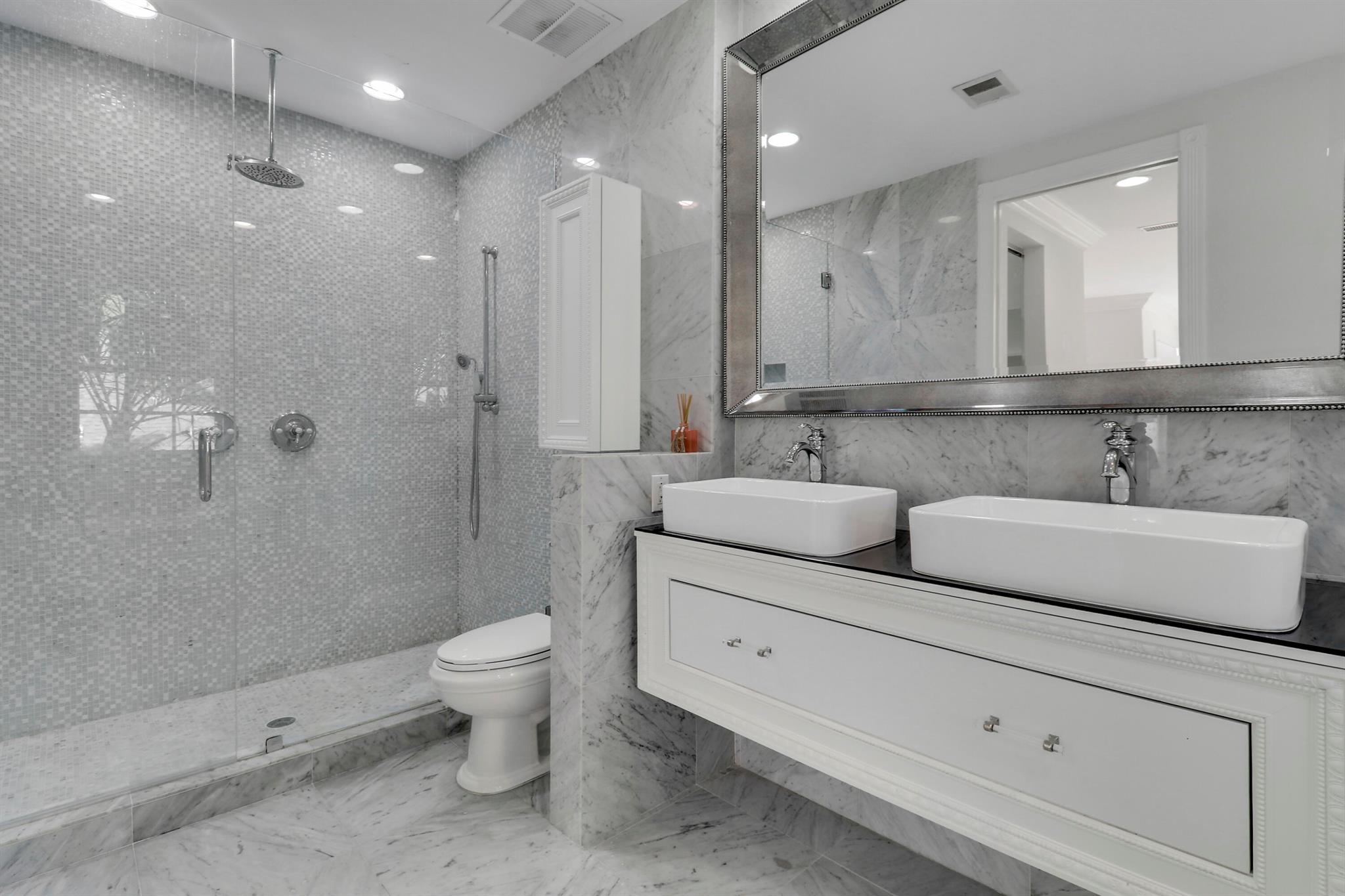 329 Sweet Bay Circle