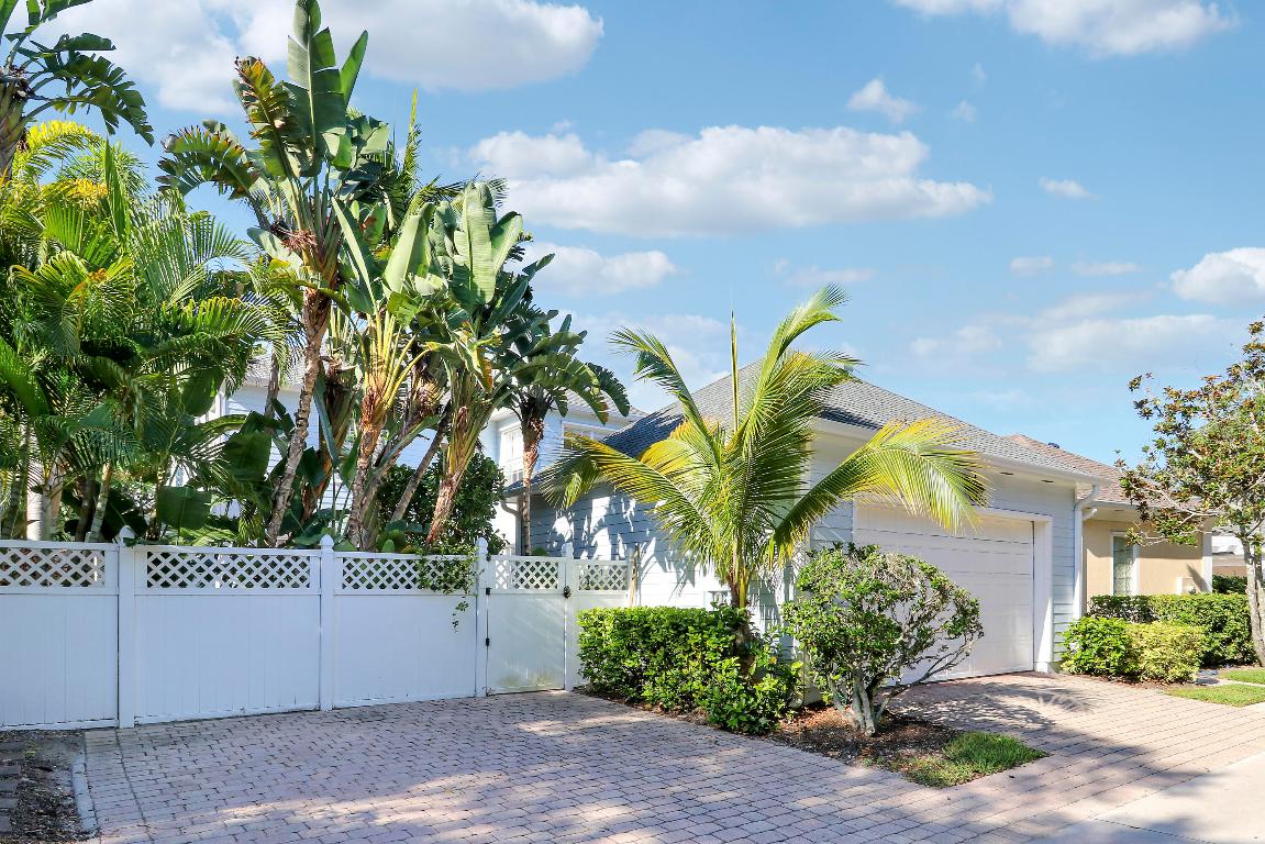 329 Sweet Bay Circle