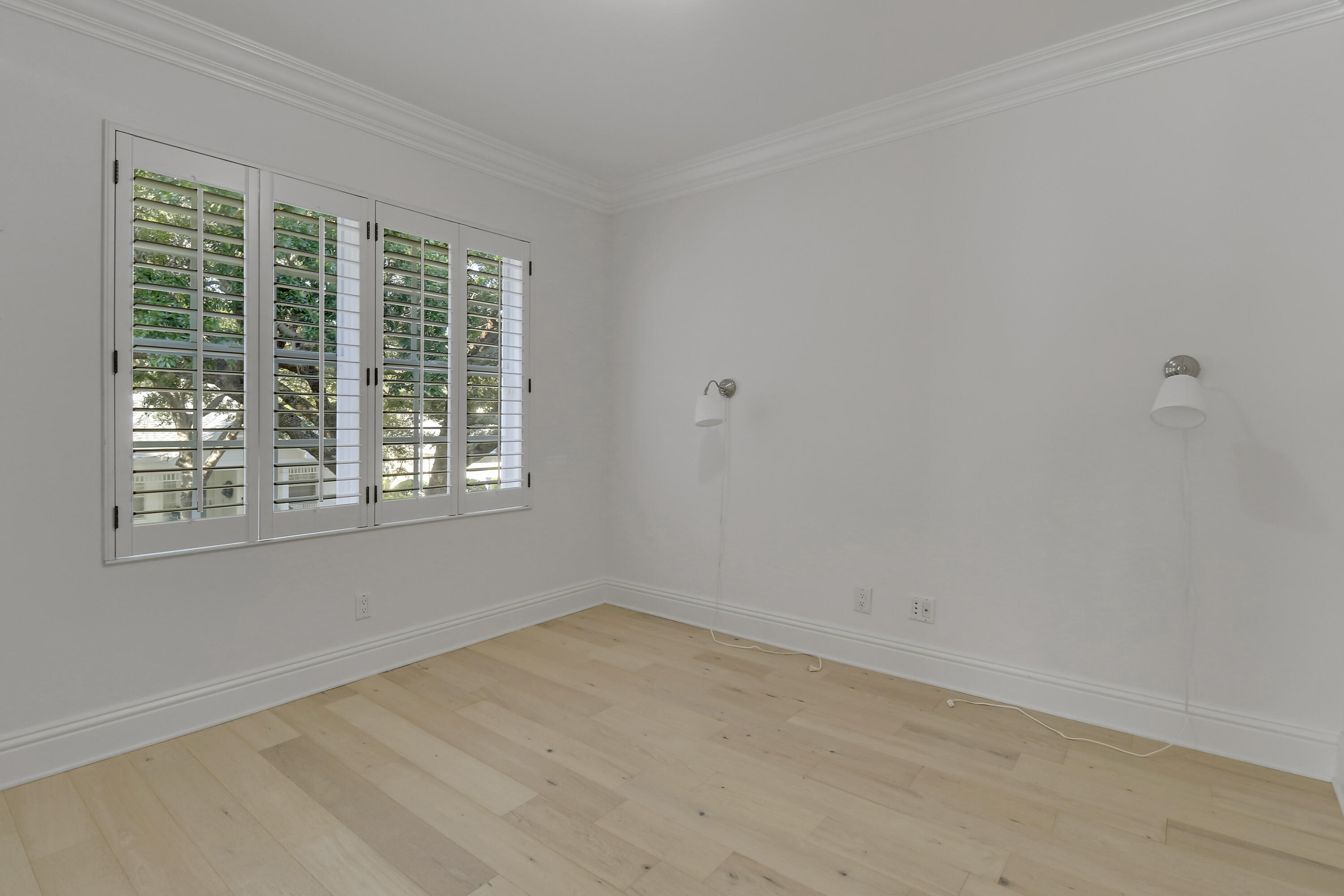 329 Sweet Bay Circle