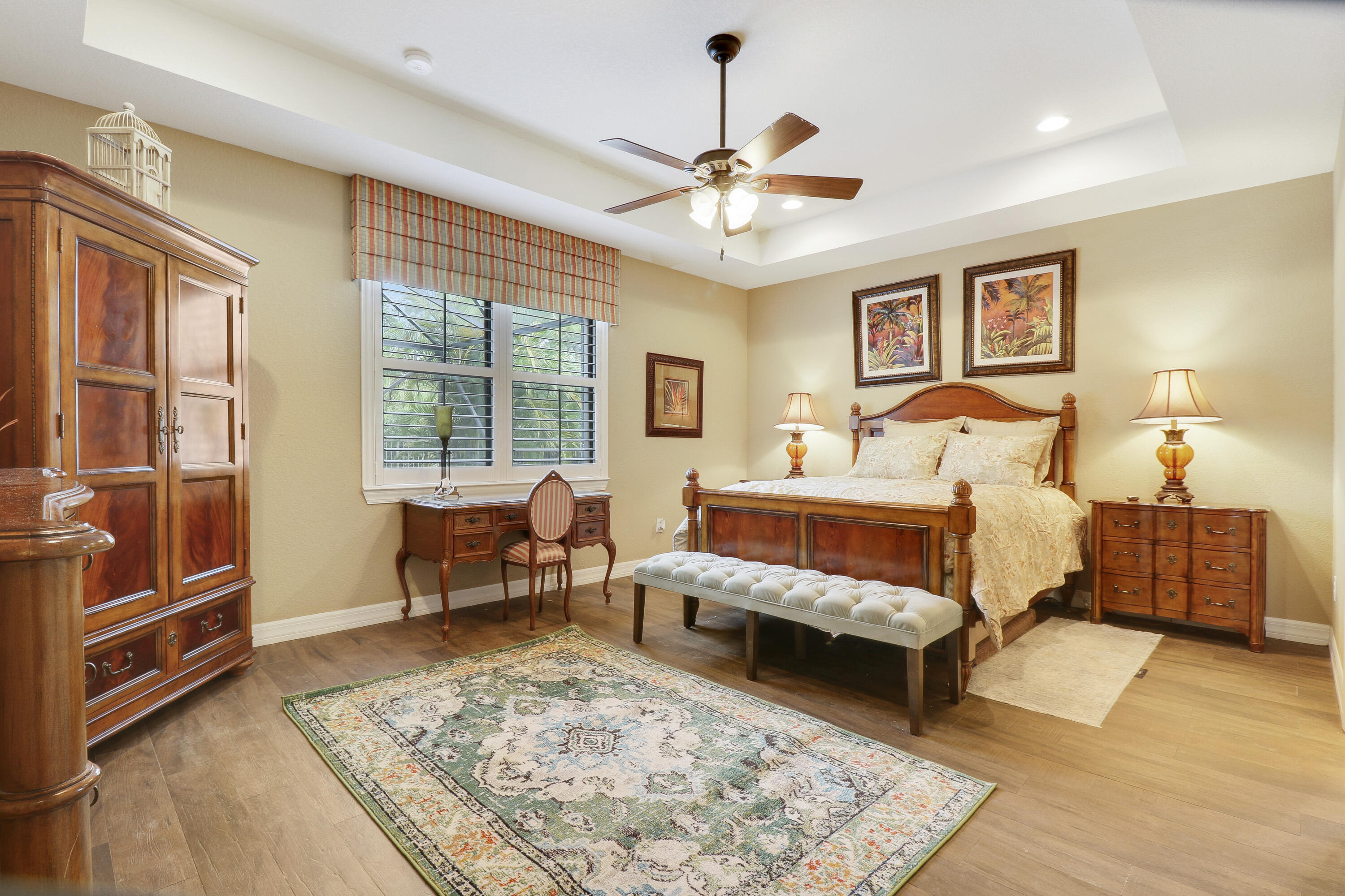 4885 SW Gossamer Circle