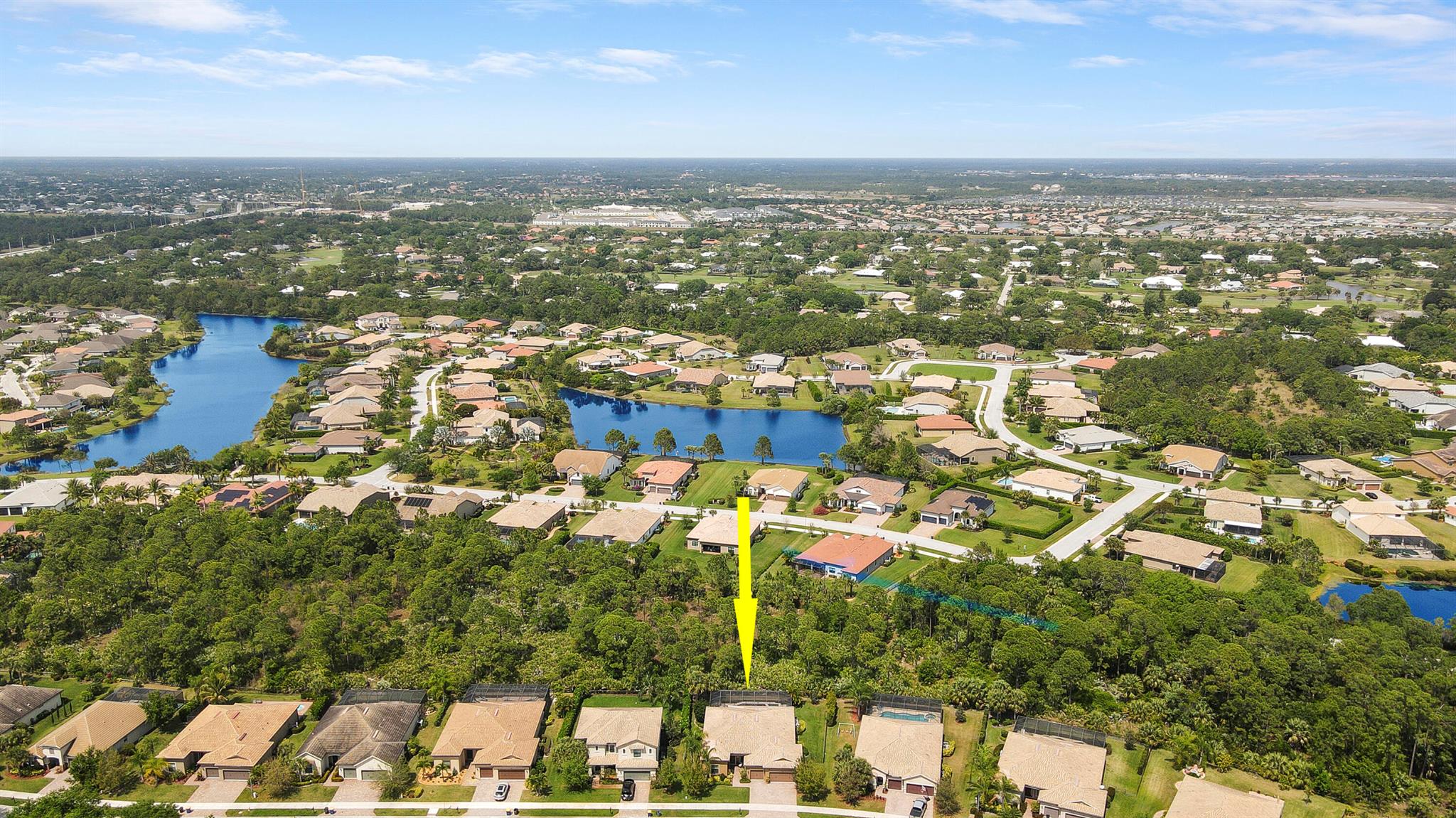 4885 SW Gossamer Circle