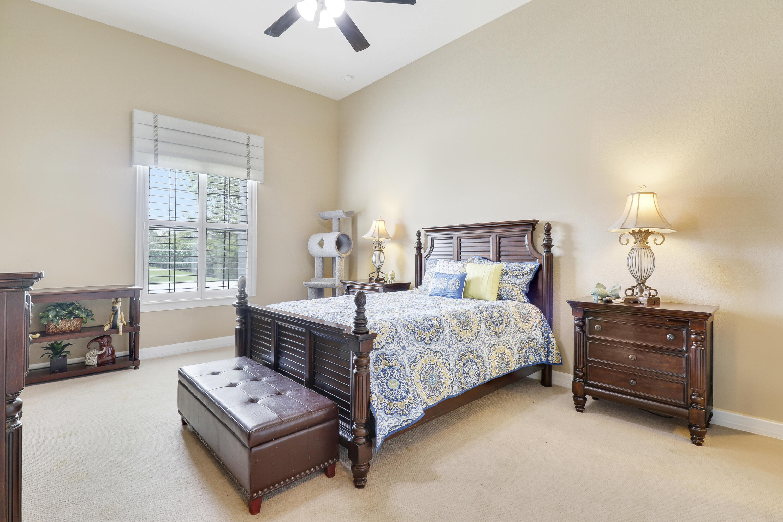 4885 SW Gossamer Circle