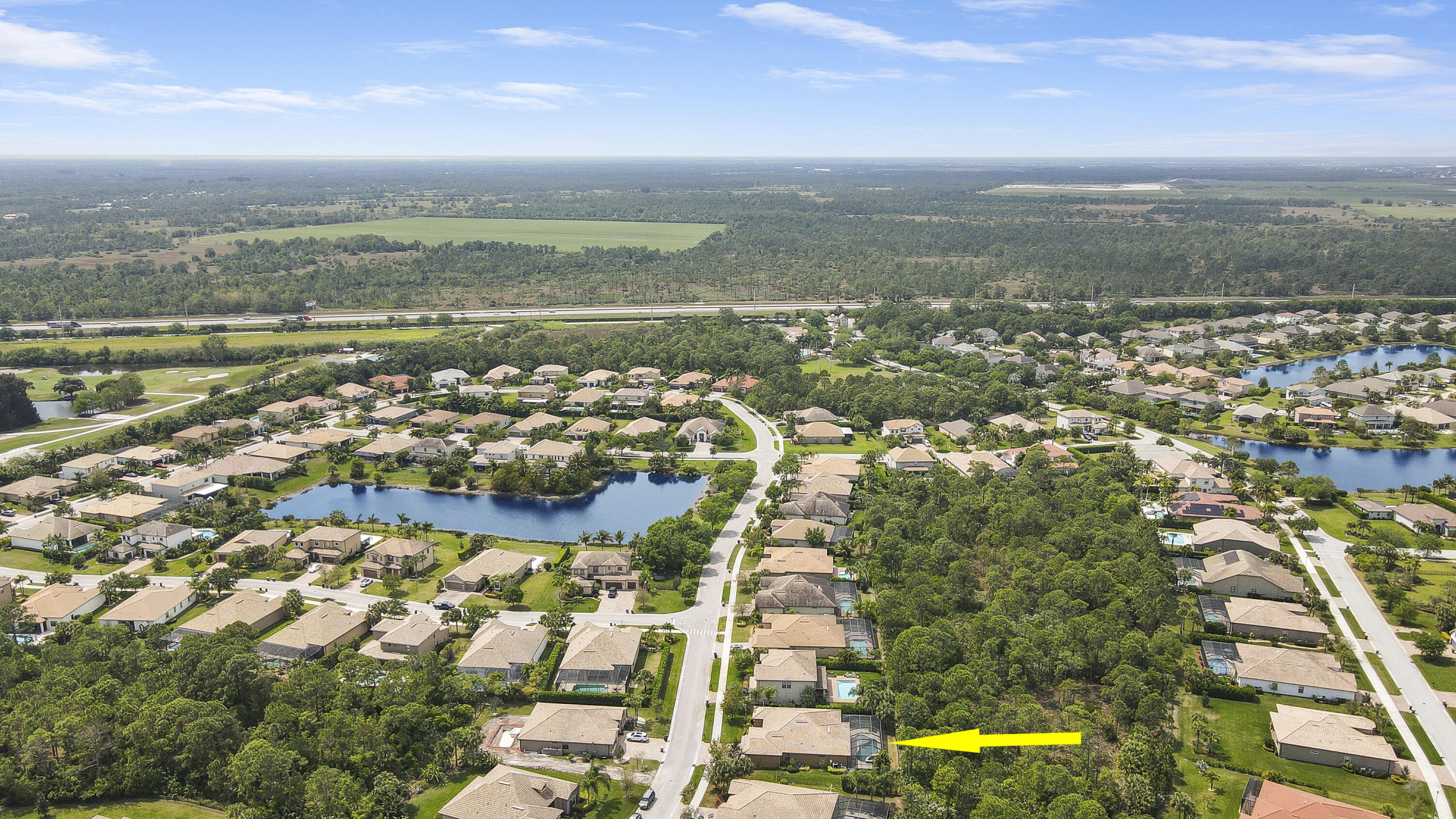 4885 SW Gossamer Circle