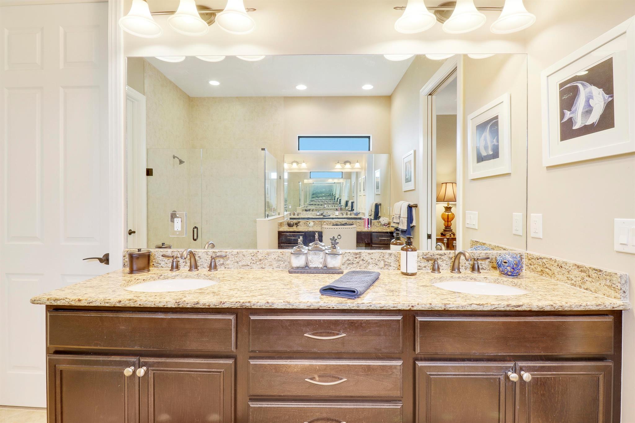 4885 SW Gossamer Circle