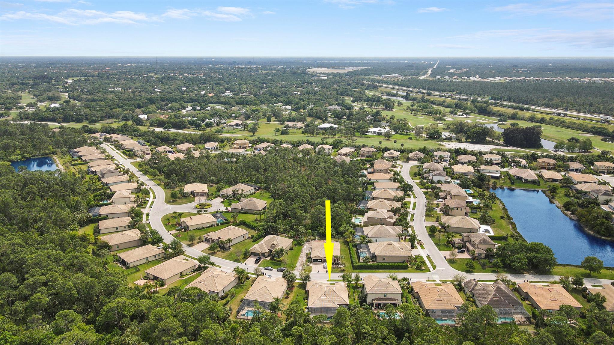 4885 SW Gossamer Circle