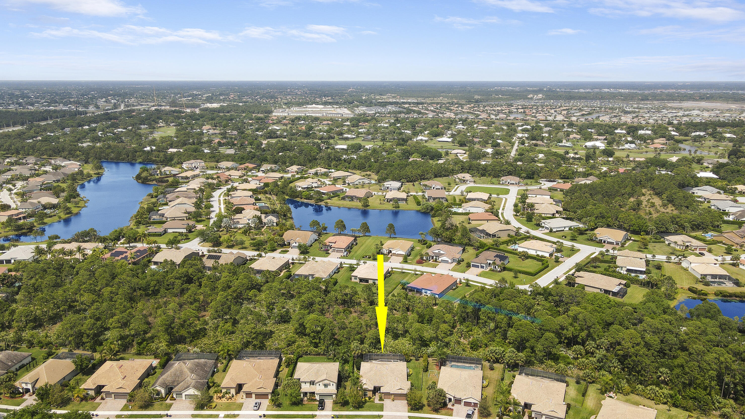 4885 SW Gossamer Circle