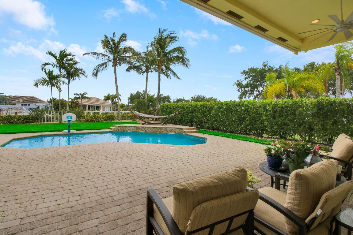 660 SW Yacht Basin Way